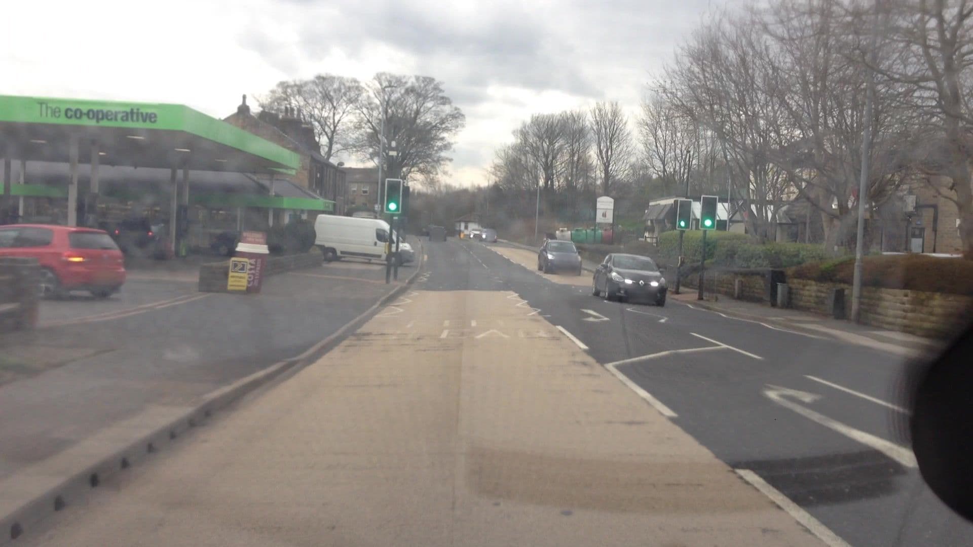 Street view near Briar Court Hotel, Elland — © lvl5 (CC BY-SA · Mapillary)