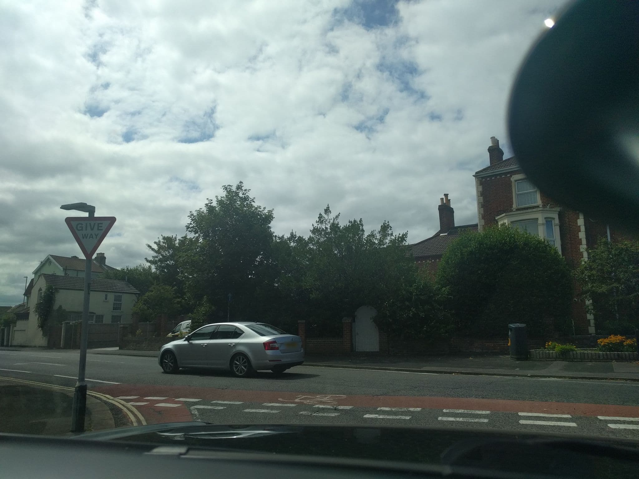 Street view near Haven Guest House, Gosport — © chris_debian (CC BY-SA · Mapillary)
