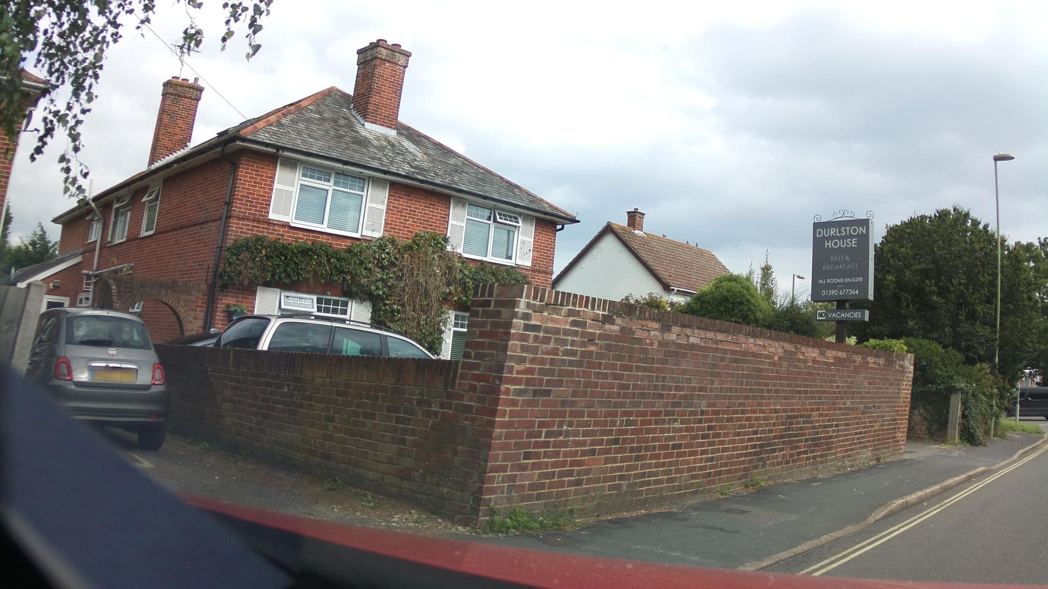 Street view near Durlston House, Lymington — © southglos (CC BY-SA · Mapillary)
