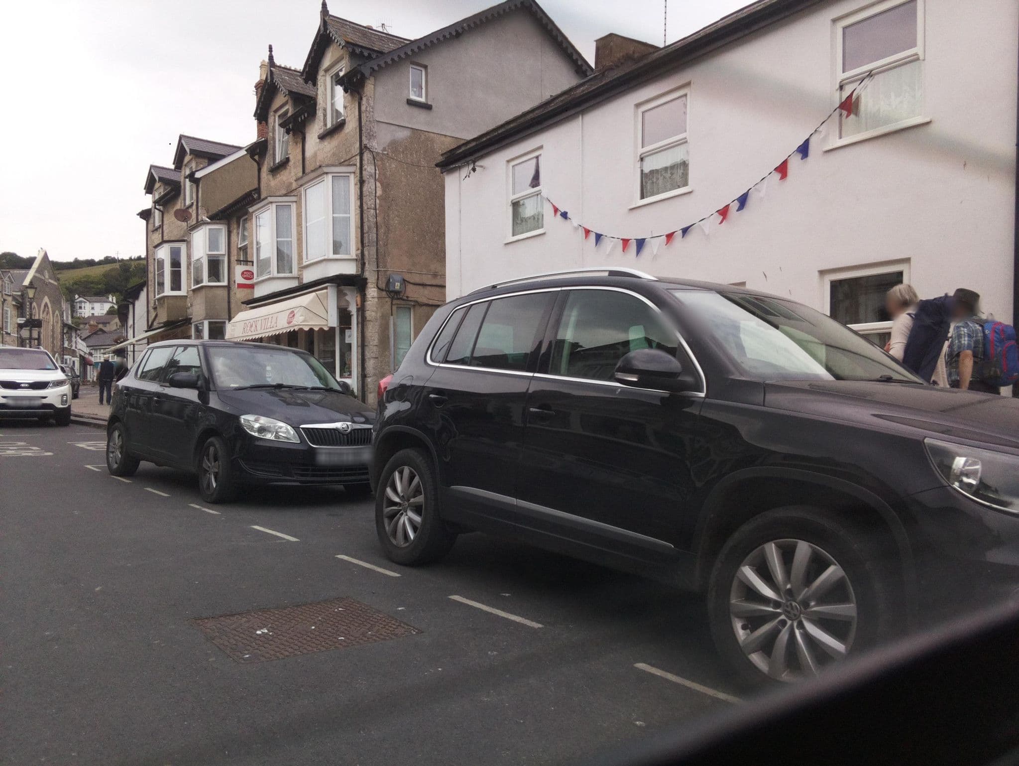 Street view near The Dolphin, Beer — © southglos (CC BY-SA · Mapillary)