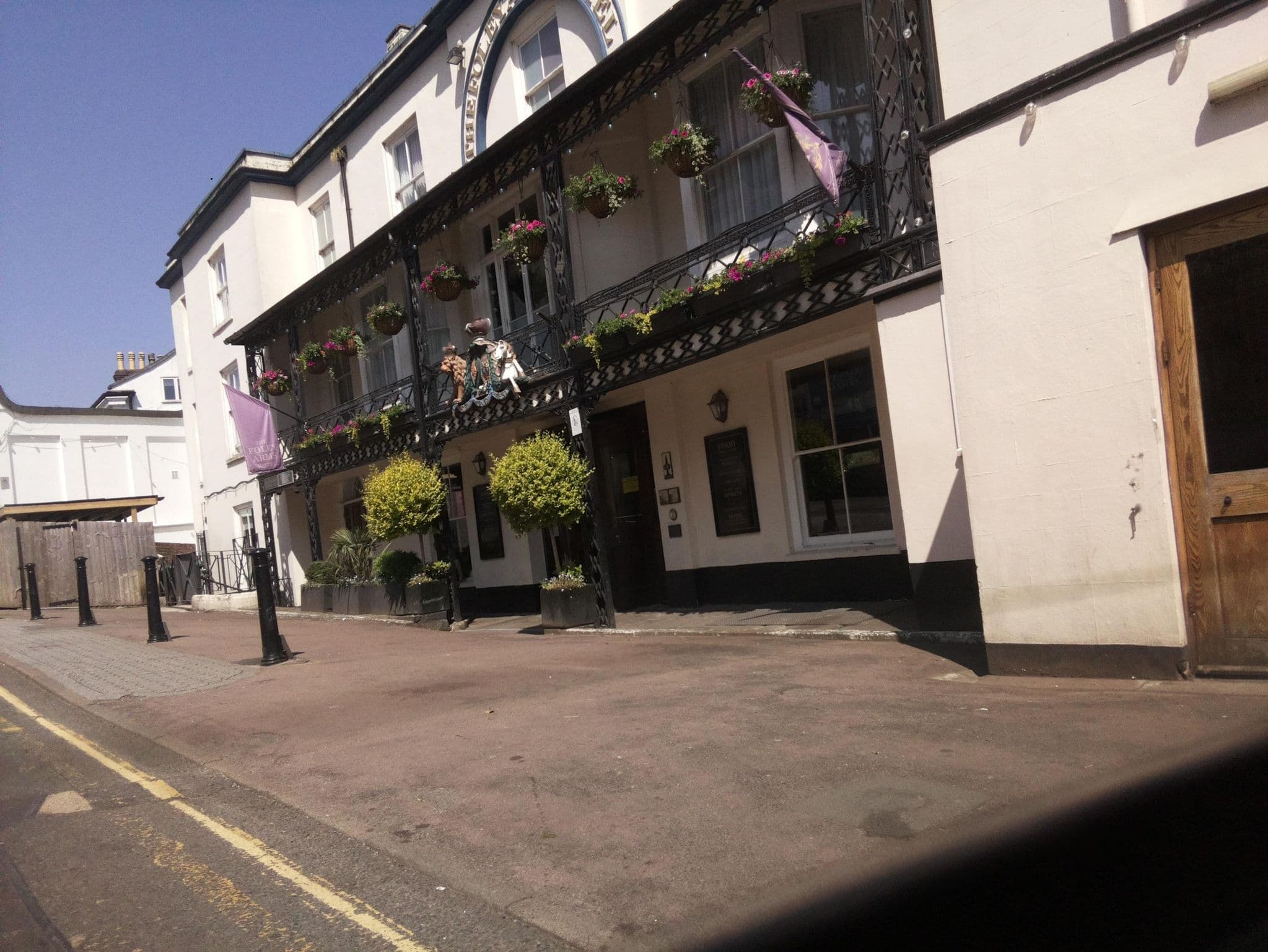 Street view near The Foley Arms Hotel, Great Malvern — © southglos (CC BY-SA · Mapillary)