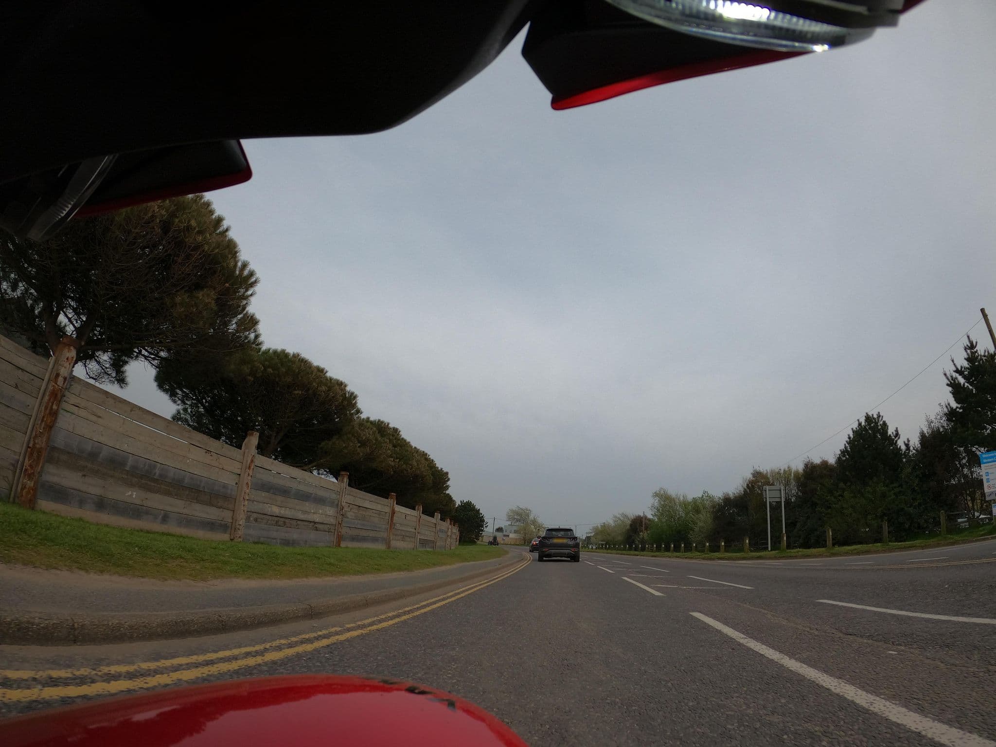 Street view near The Gallivant, Camber — © wasd42 (CC BY-SA · Mapillary)
