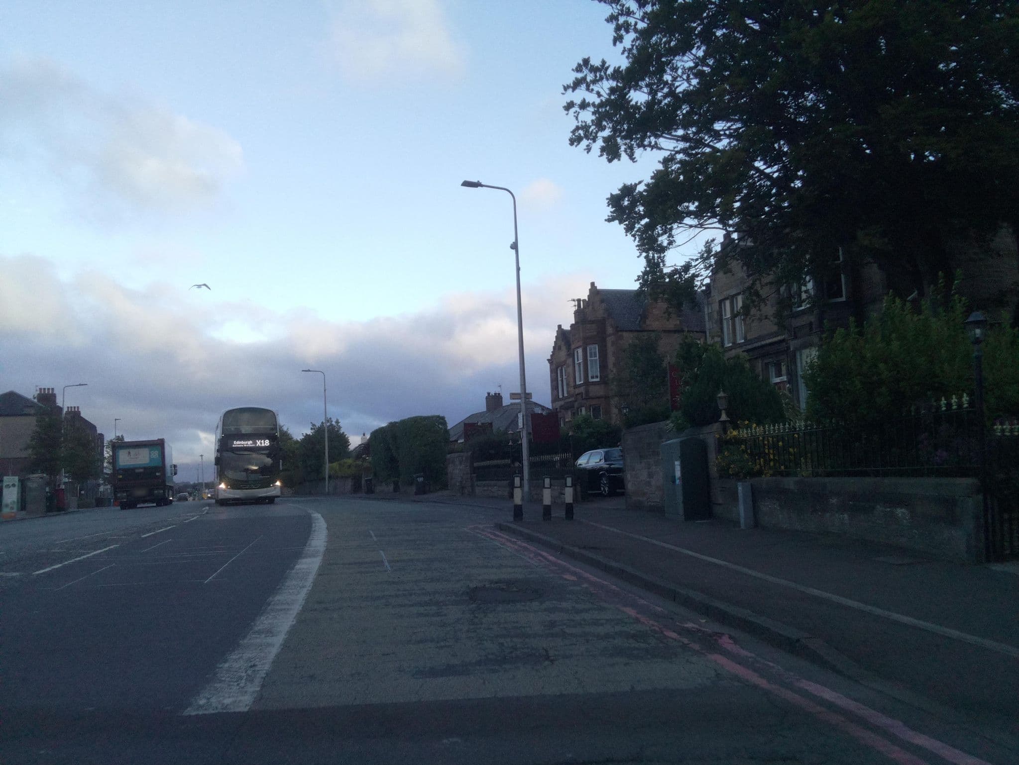 Street view near Corstorphine Lodge Hotel, Colinton — © southglos (CC BY-SA · Mapillary)