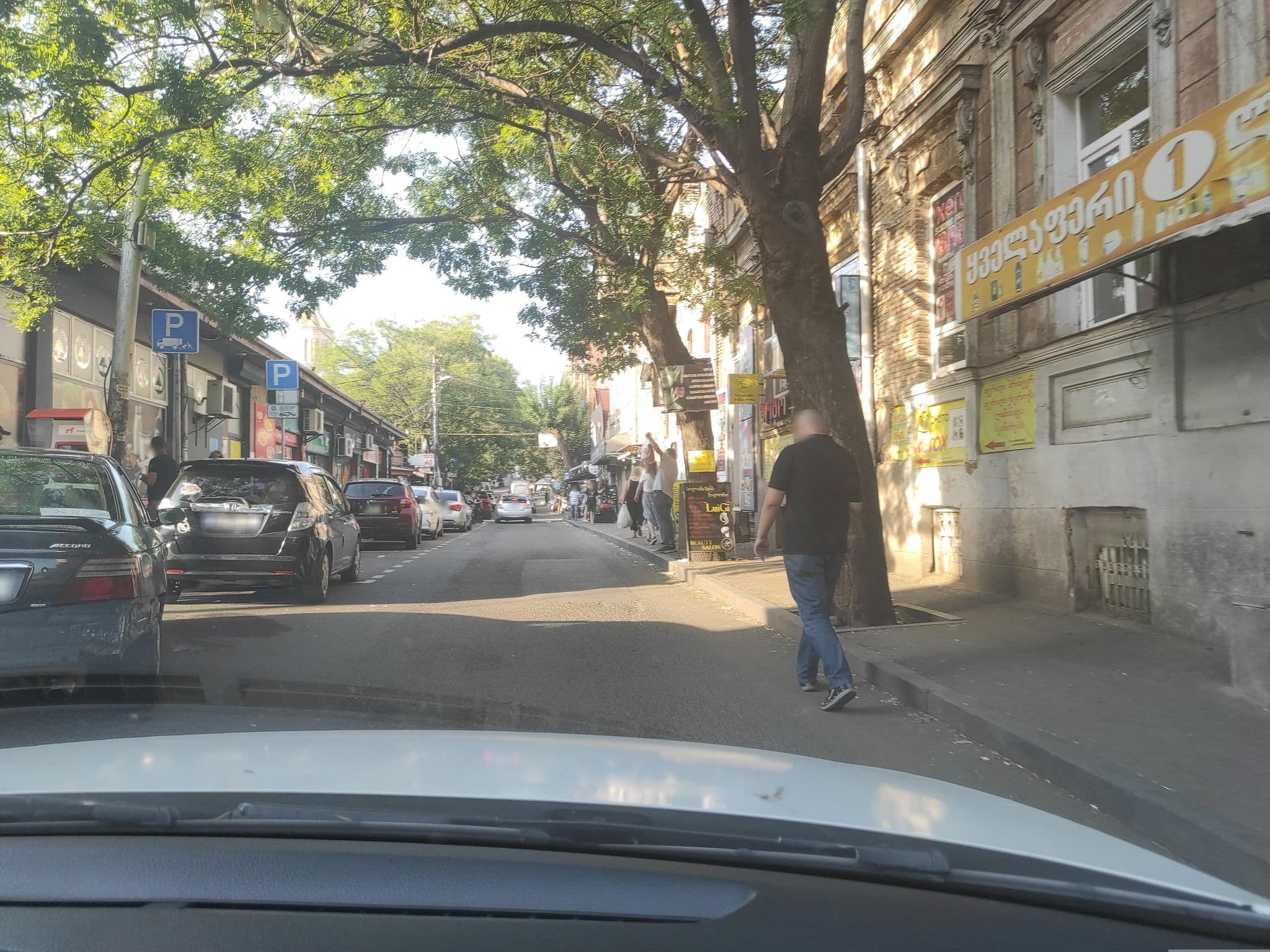 Street view near Shota's apartment in old Tbilisi, Tbilisi — © David_Osipov (CC BY-SA · Mapillary)
