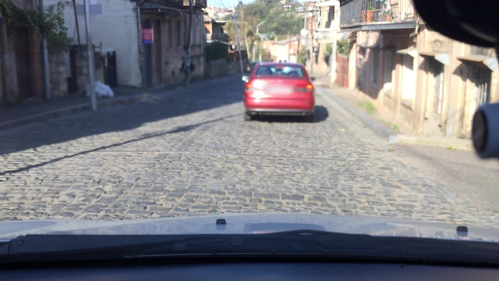 Street view near Guest House Gelati-2, Kutaisi — © lvl5 (CC BY-SA · Mapillary)