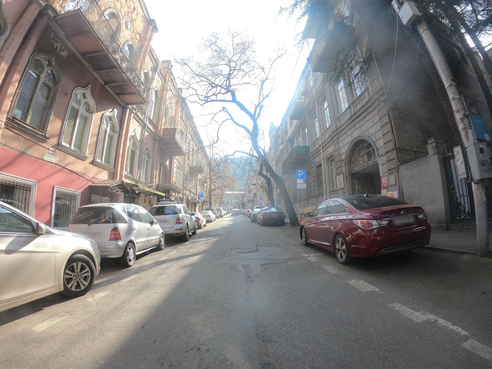 Street view near Backpackers Hostel, Okroq’ana