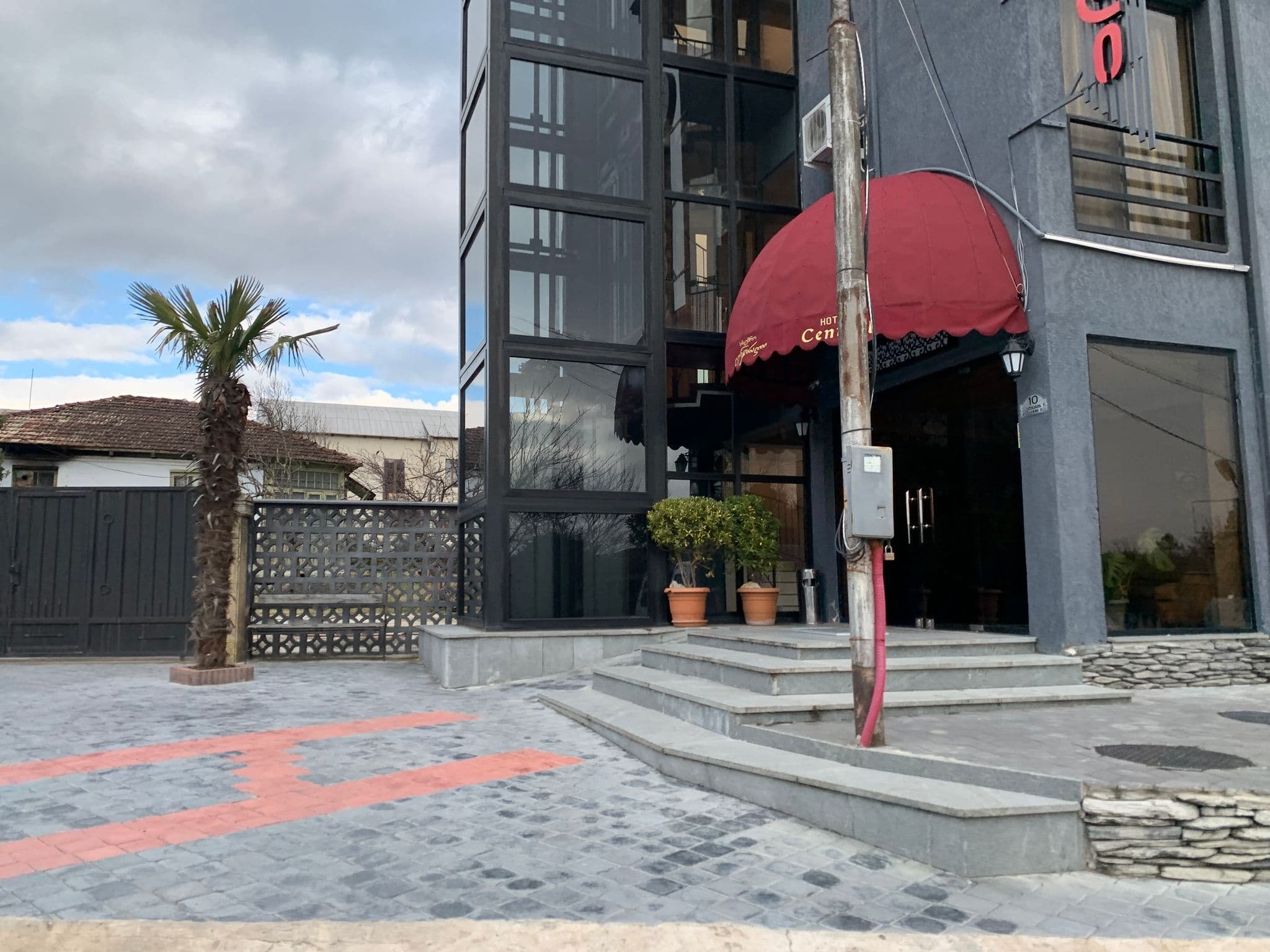 Street view near Central Hotel, Tsqaltubo — © robot8a (CC BY-SA · Mapillary)