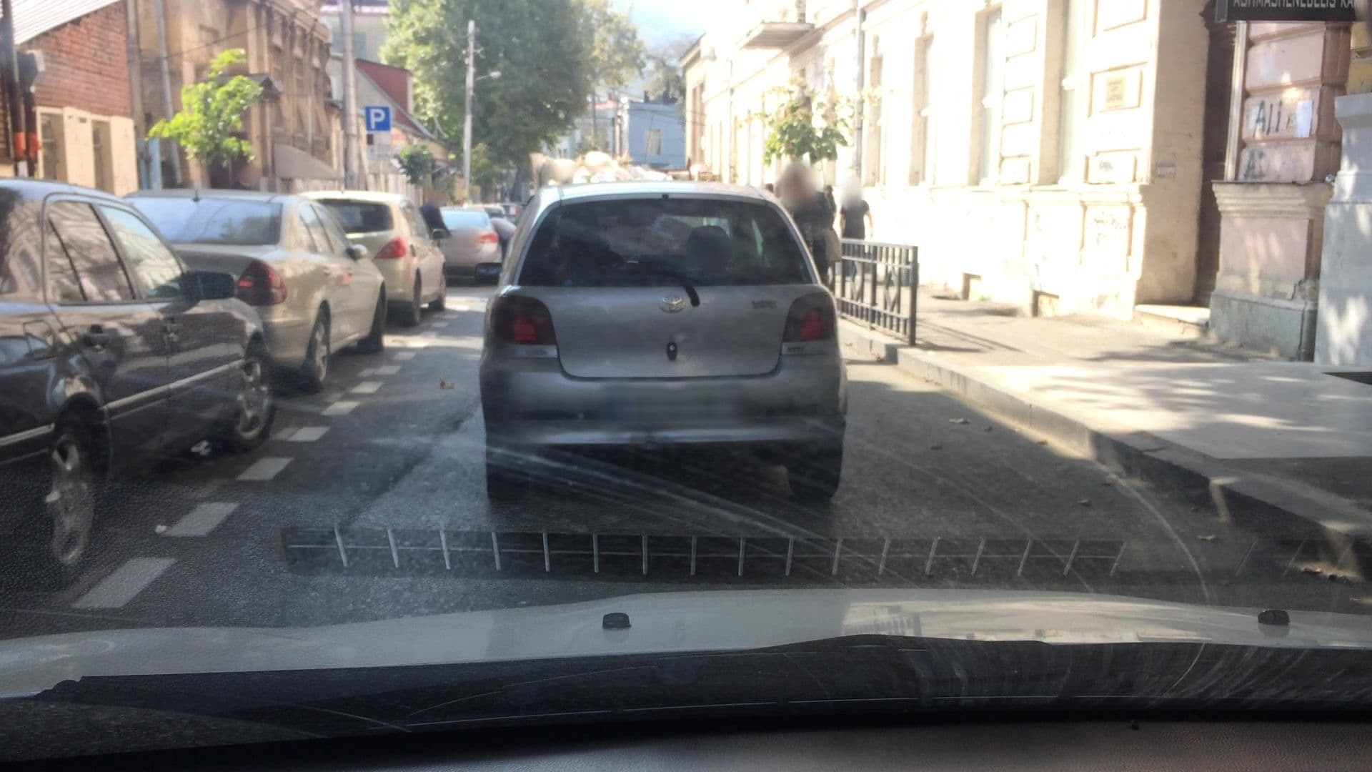 Street view near Kiev, Okroq’ana