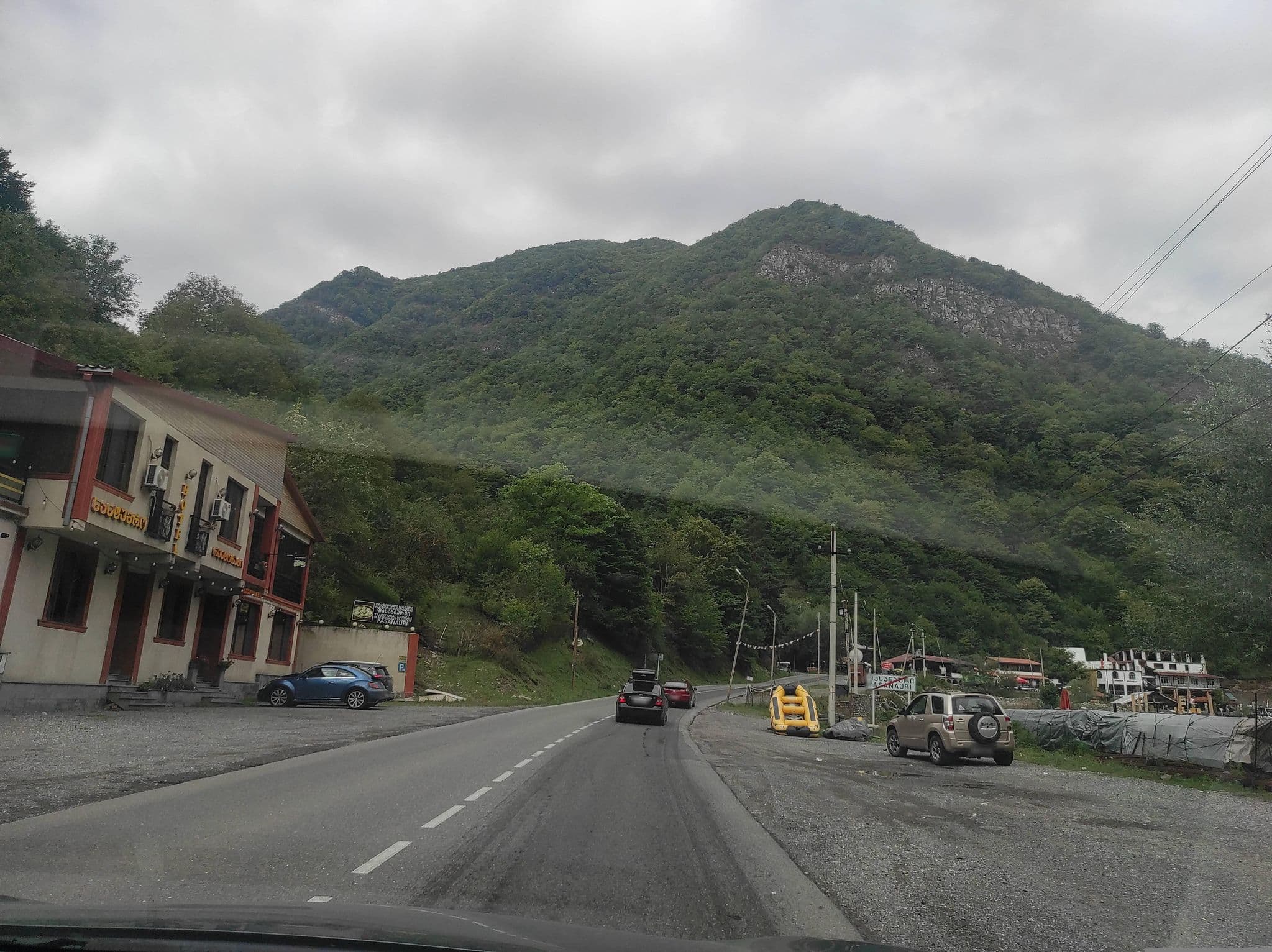 Street view near Tradition, Pasanauri — © David_Osipov (CC BY-SA · Mapillary)