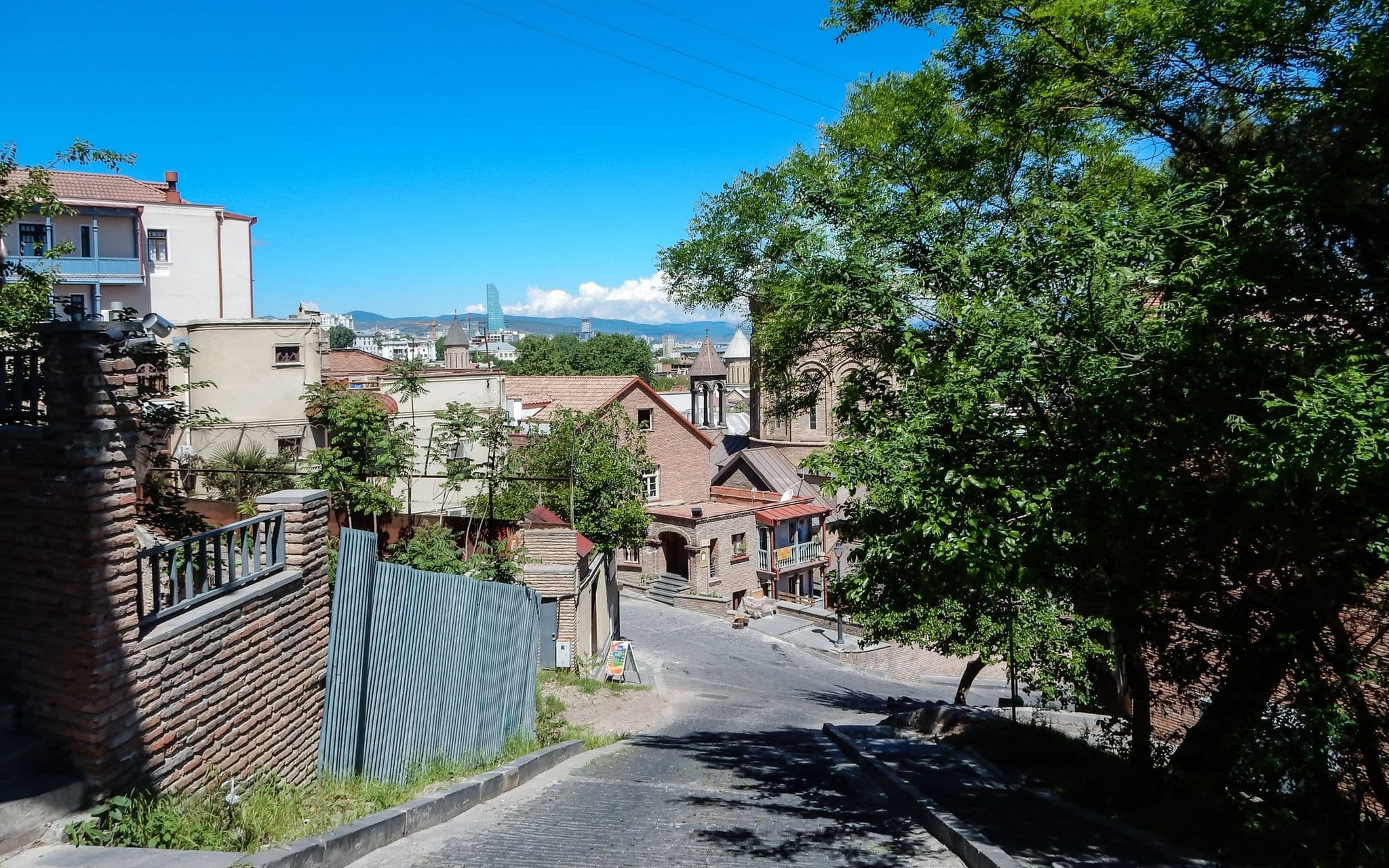 Street view near Vernisa Hotel, Tbilisi