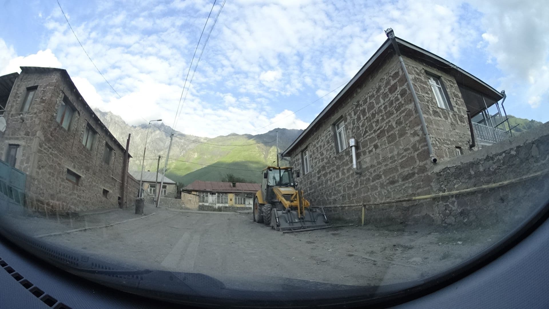 Street view near Nunu Maisuradze hostel, Stepantsminda — © sashazykov (CC BY-SA · Mapillary)