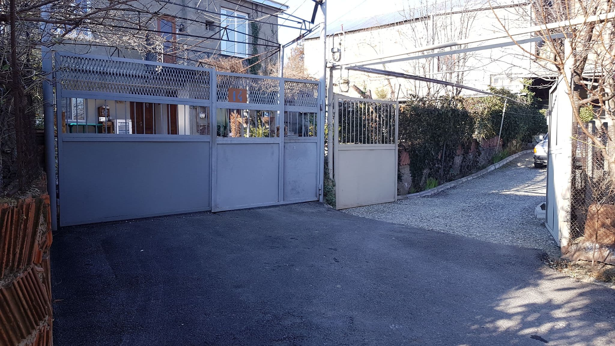 Street view near Tamari Guest House, Telavi — © eneerhut (CC BY-SA · Mapillary)