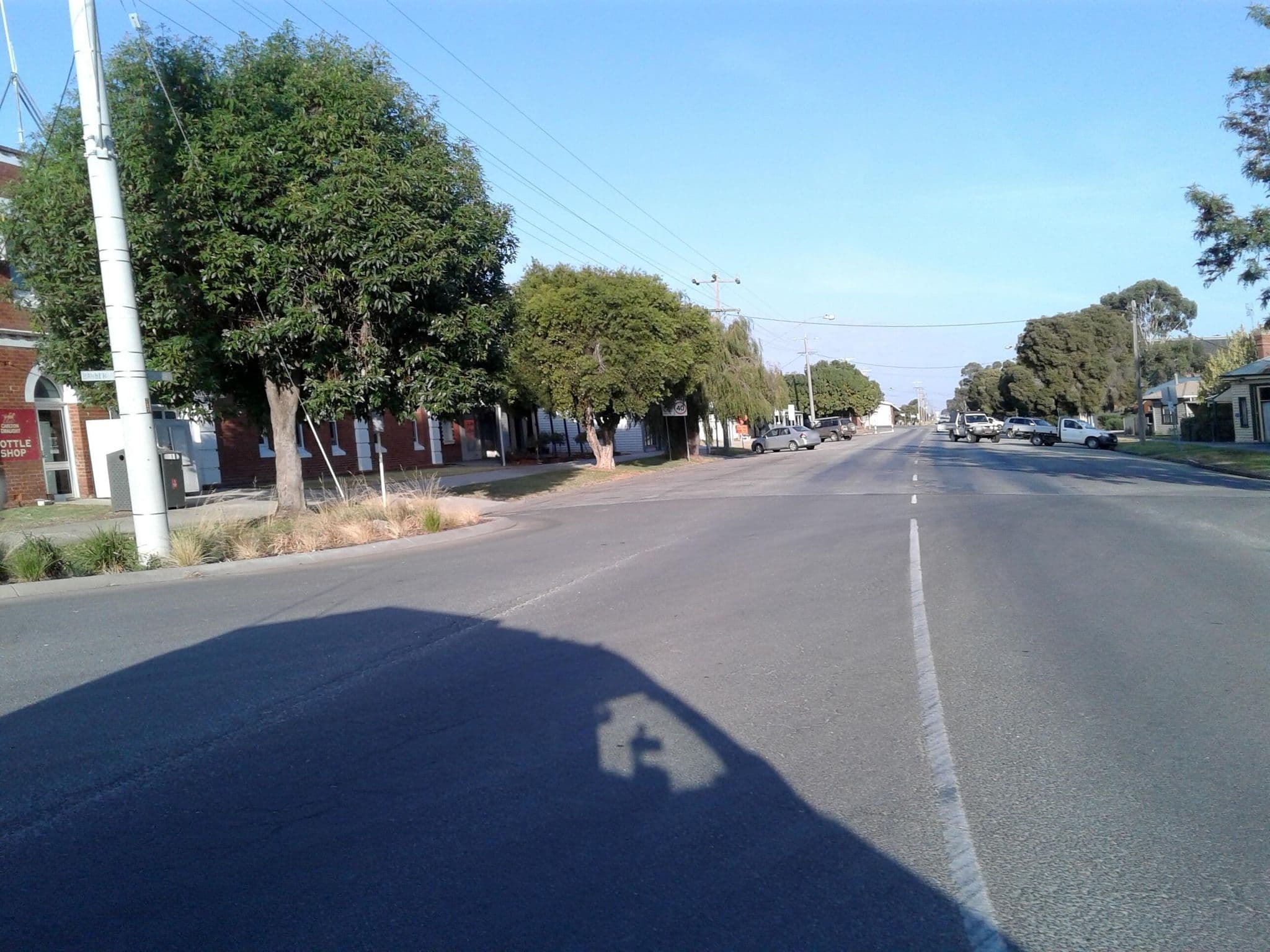 Street view near Victoria Hotel, Cohuna — © bob3bob3 (CC BY-SA · Mapillary)
