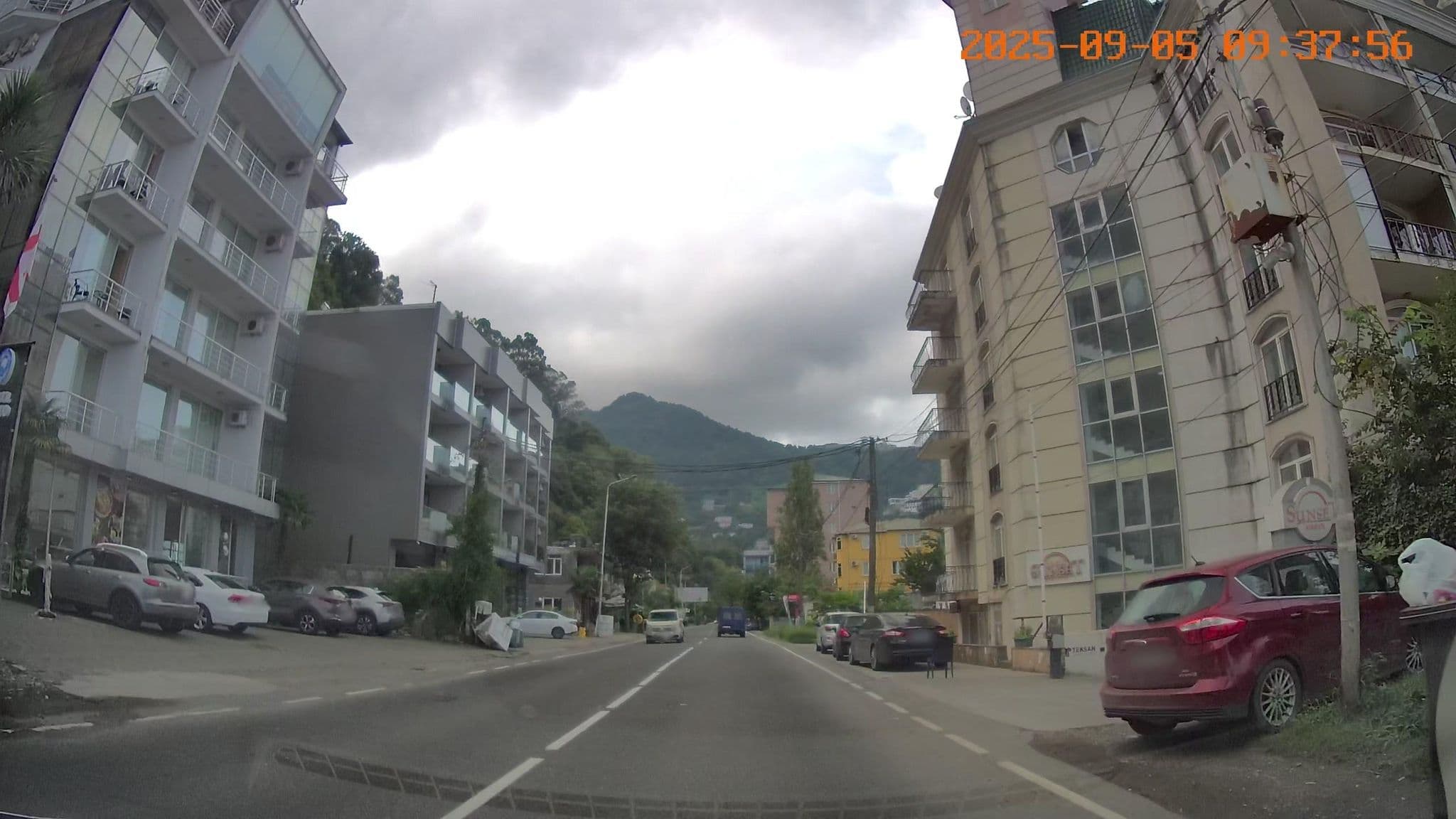 Street view near Sunset Kvariati, Batumi