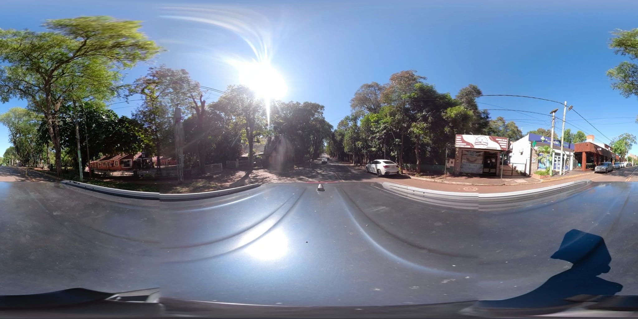 Street view near La Cabaña Hostería, Puerto Iguazú
