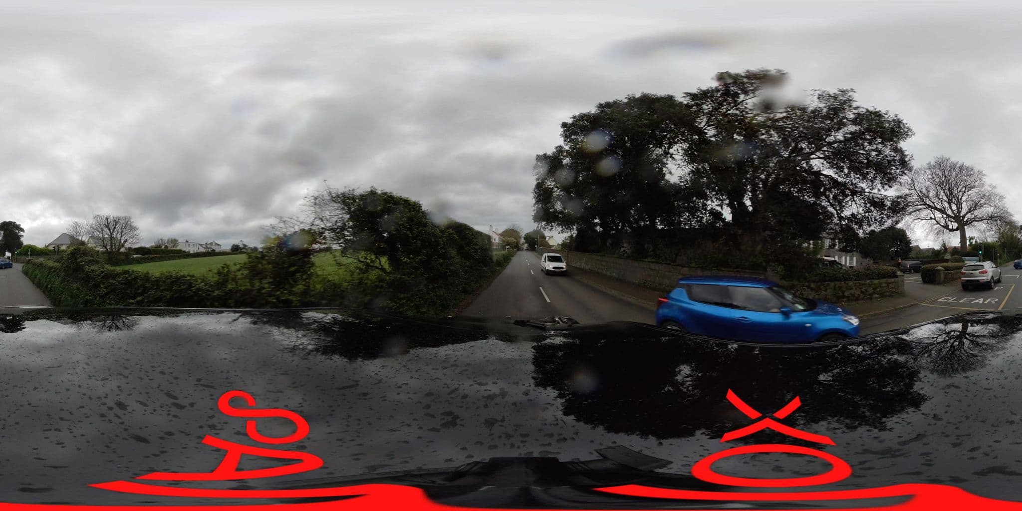 Street view near Le Chêne Hotel, Forest Parish — © FiftyPence (CC BY-SA · Mapillary)