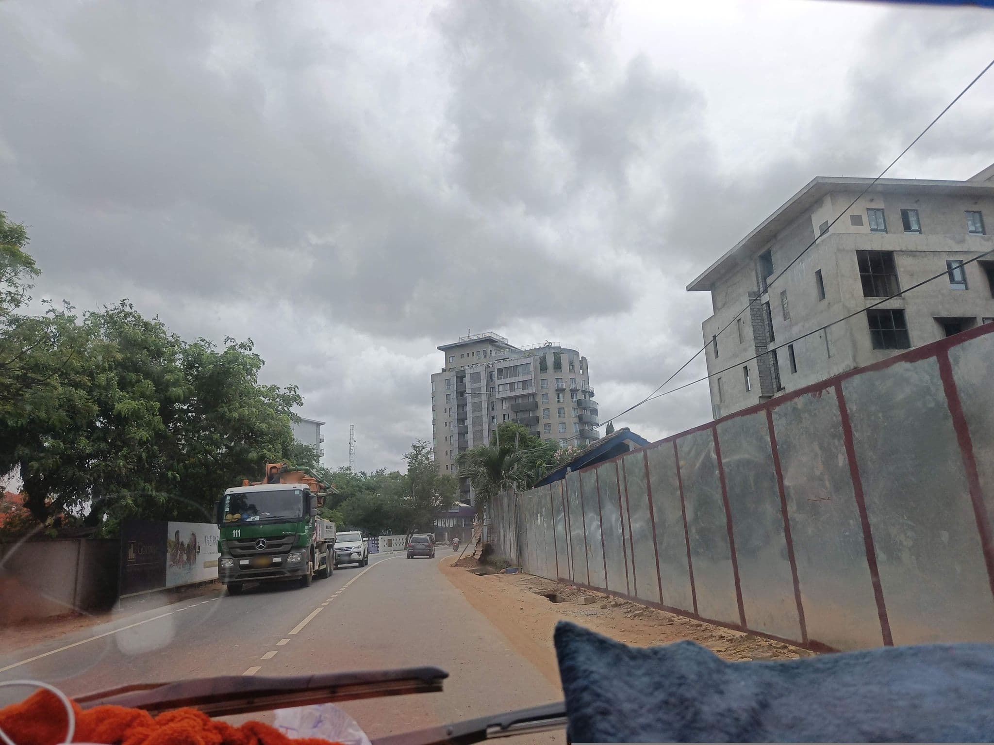 Street view near Airside Hotel, Osu — © RabiatuHijabGirl1 (CC BY-SA · Mapillary)