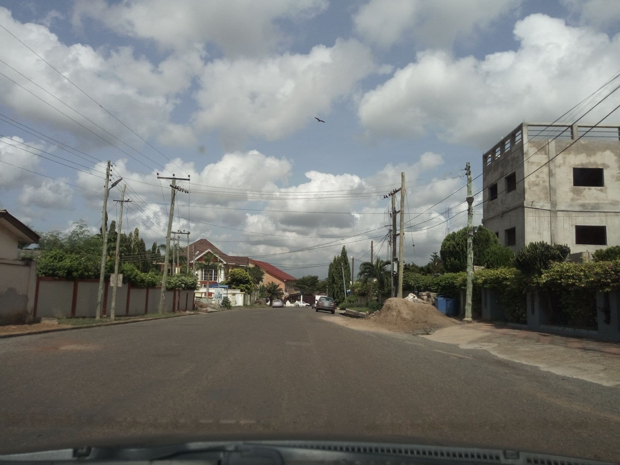 Street view near East Gate Hotel, Medina Estates