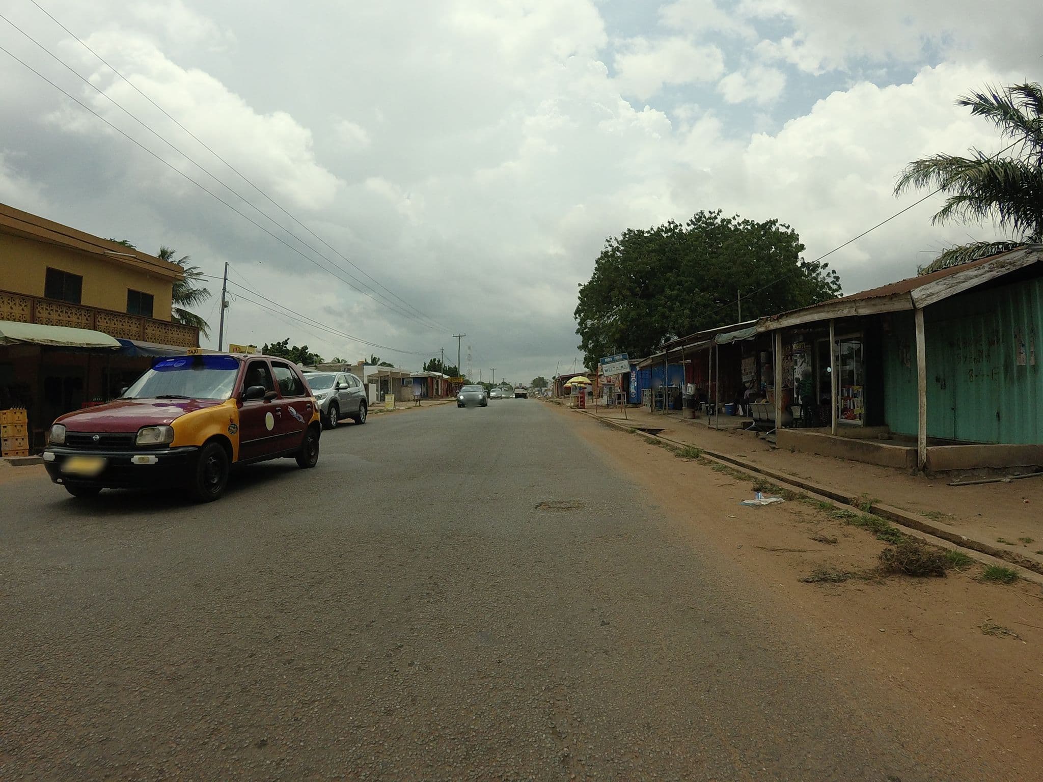 Street view near Ritz Hotel, Medina Estates
