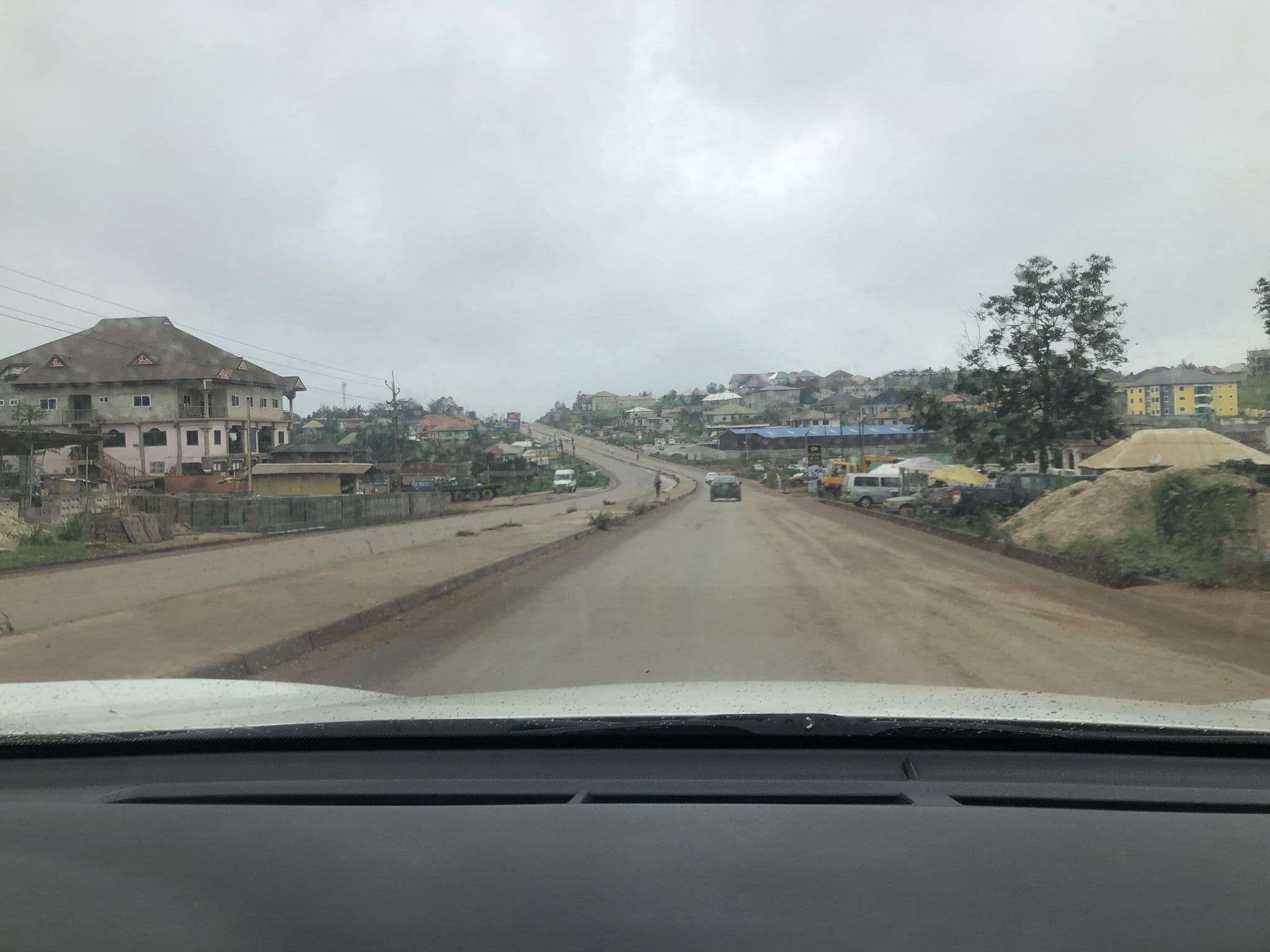 Street view near Golden Icon Hotel, Obuase — © Boanerge (CC BY-SA · Mapillary)