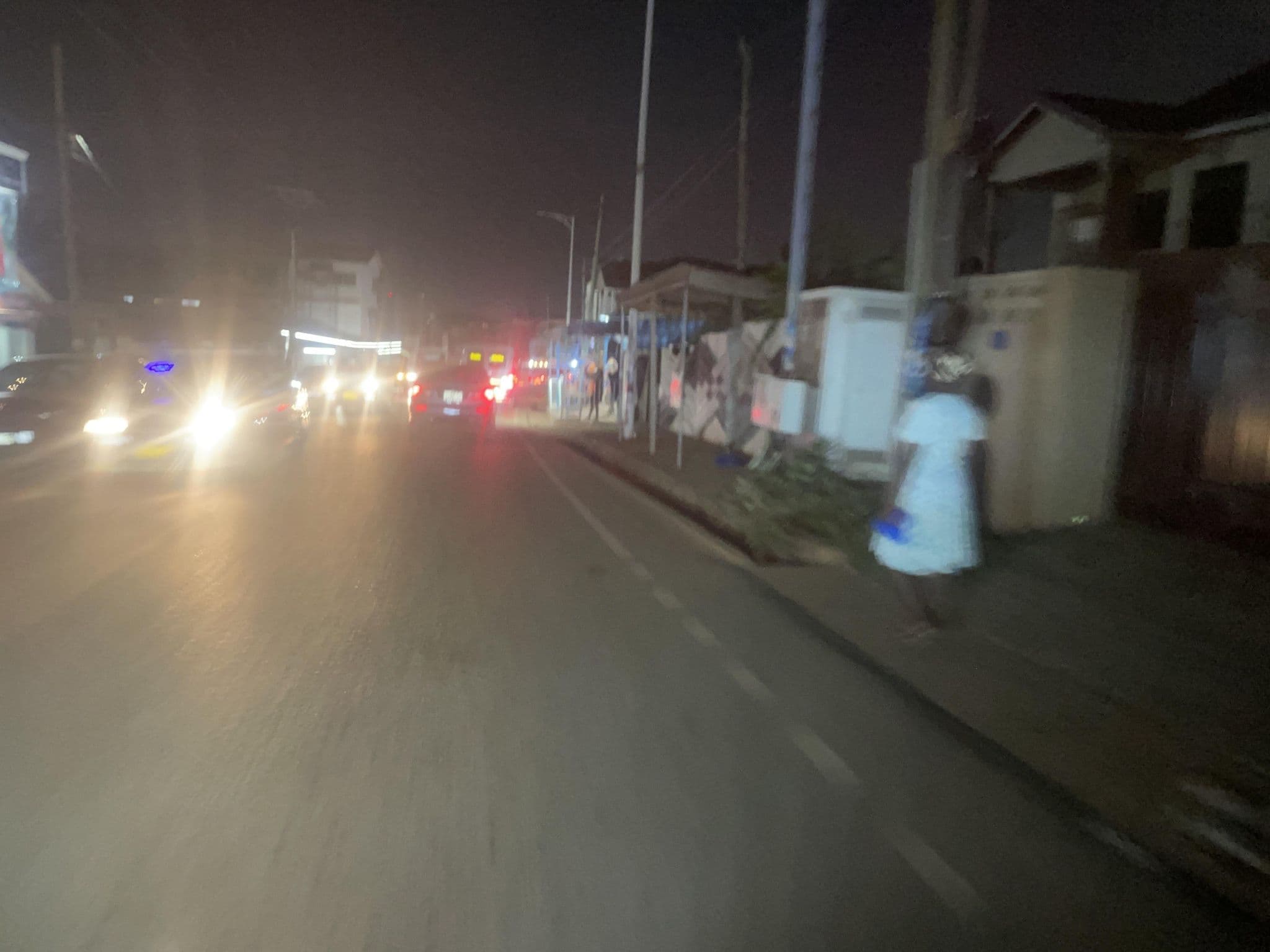 Street view near Bonsukoda, Medina Estates