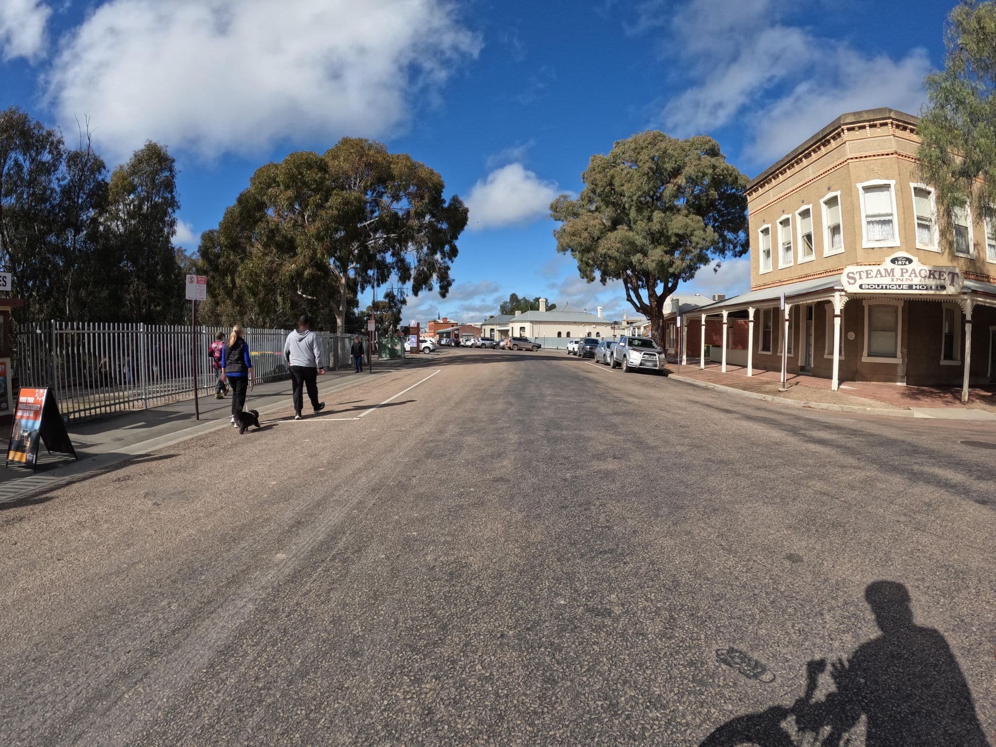 Street view near Steampacket Motel, Echuca — © skillsy (CC BY-SA · Mapillary)