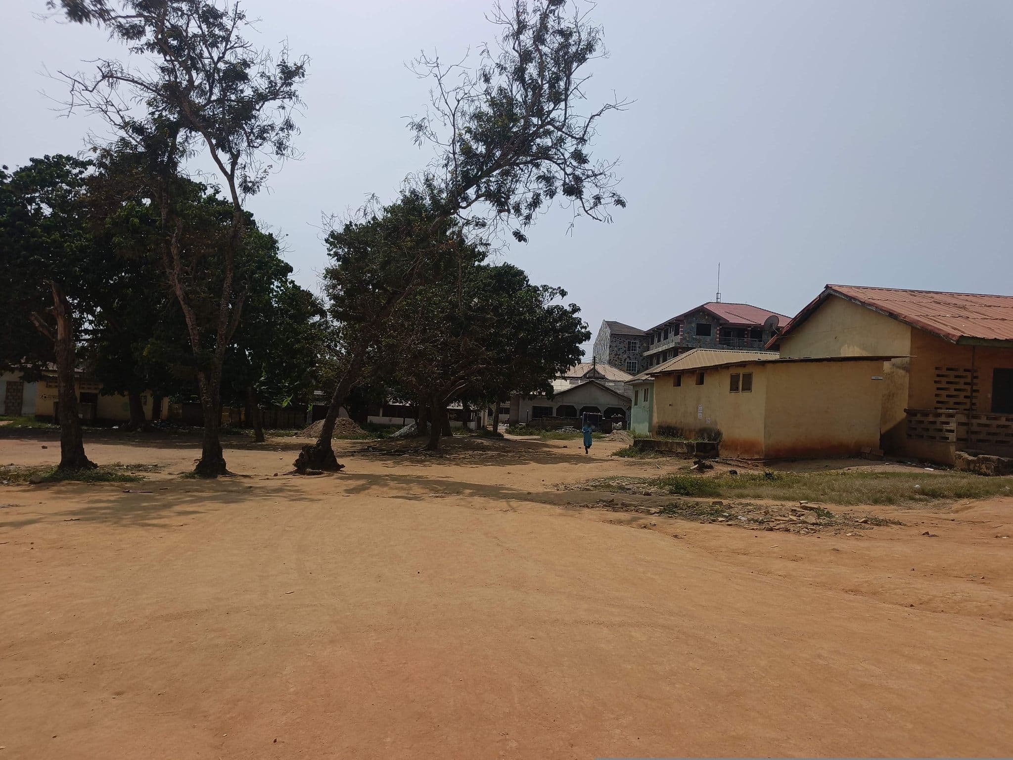Street view near Oye Inn Abodand, Cape Coast
