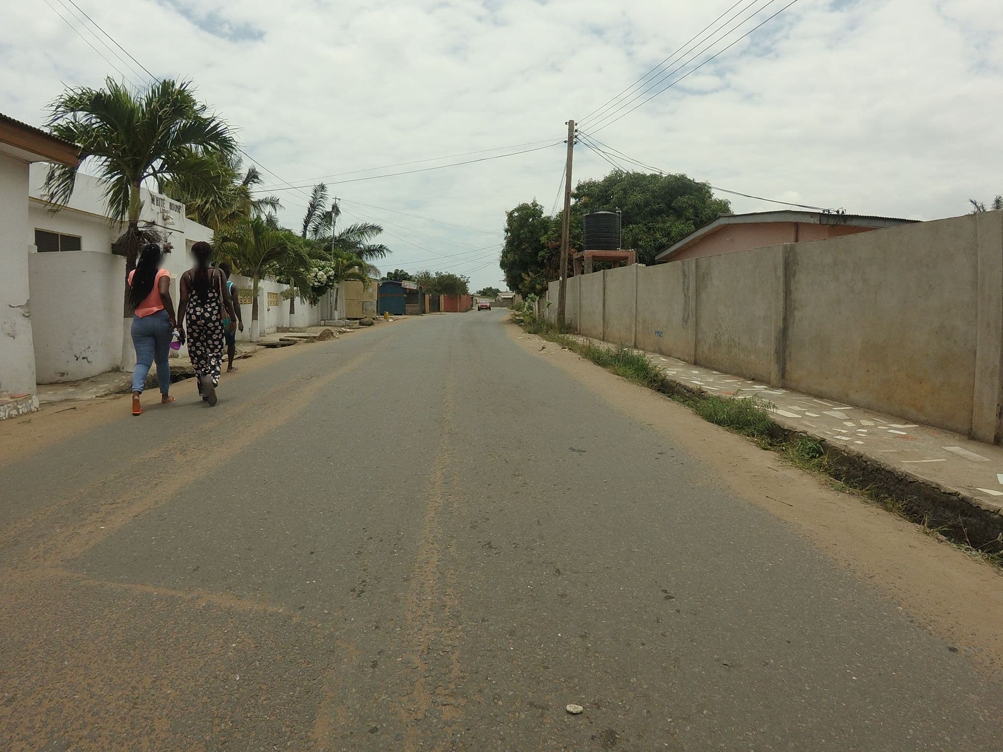 Street view near White House, Nungua — © mawutor (CC BY-SA · Mapillary)