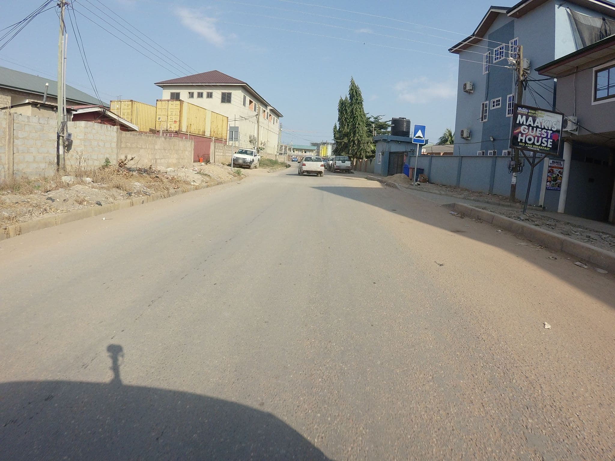 Street view near Maakis Guest house, Taifa — © mawutor (CC BY-SA · Mapillary)