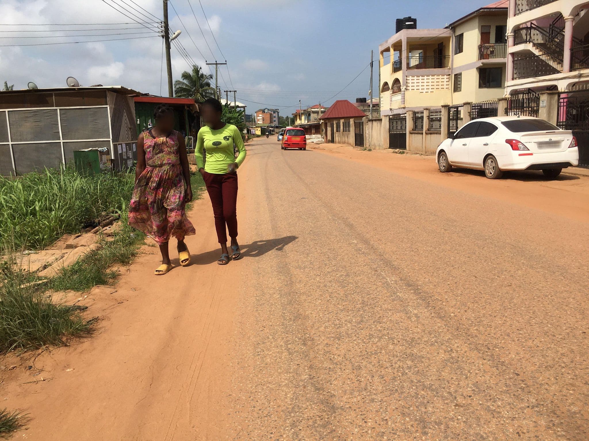 Street view near Adwoa Dufie Hostel, Cape Coast