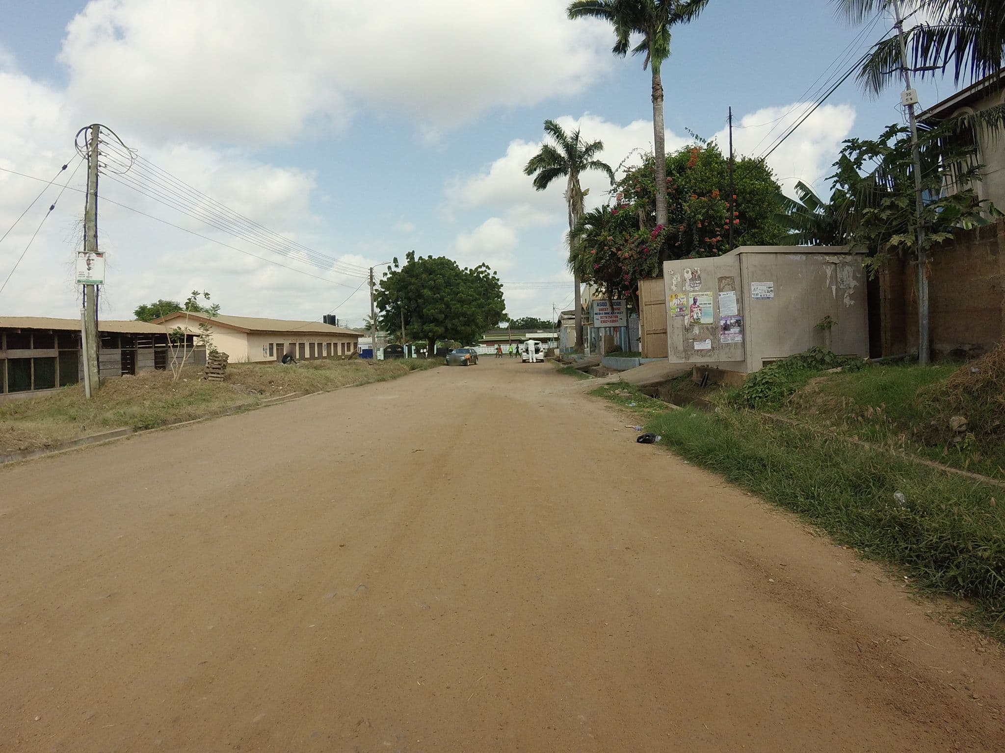 Street view near Asod Lodge, New Achimota — © mawutor (CC BY-SA · Mapillary)