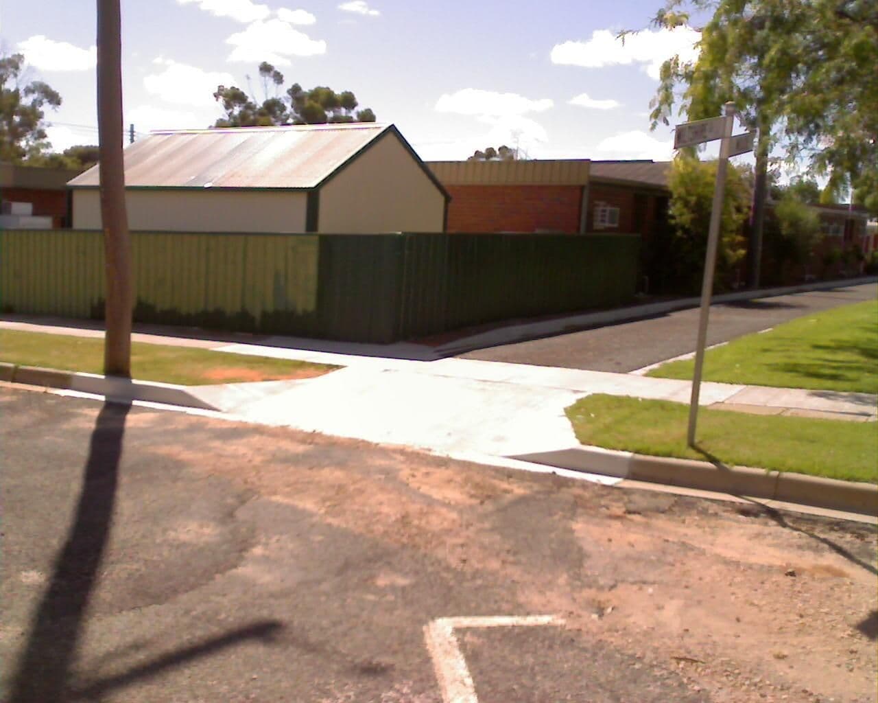 Street view near Mallee Fowl Hotel Motel, Ouyen — © bob3bob3 (CC BY-SA · Mapillary)