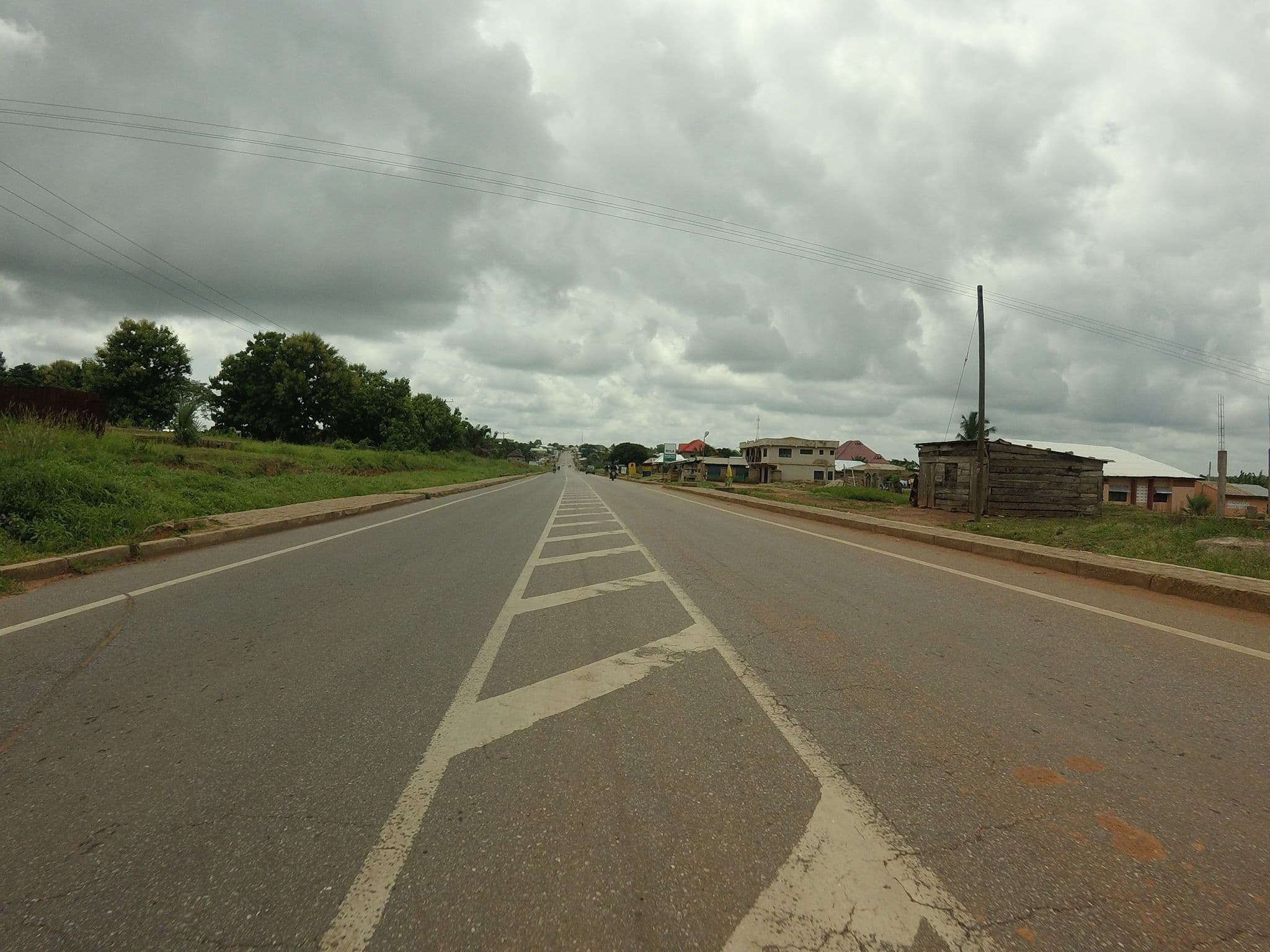 Street view near Yakam Hotel, Kintampo — © teyvi_angela (CC BY-SA · Mapillary)