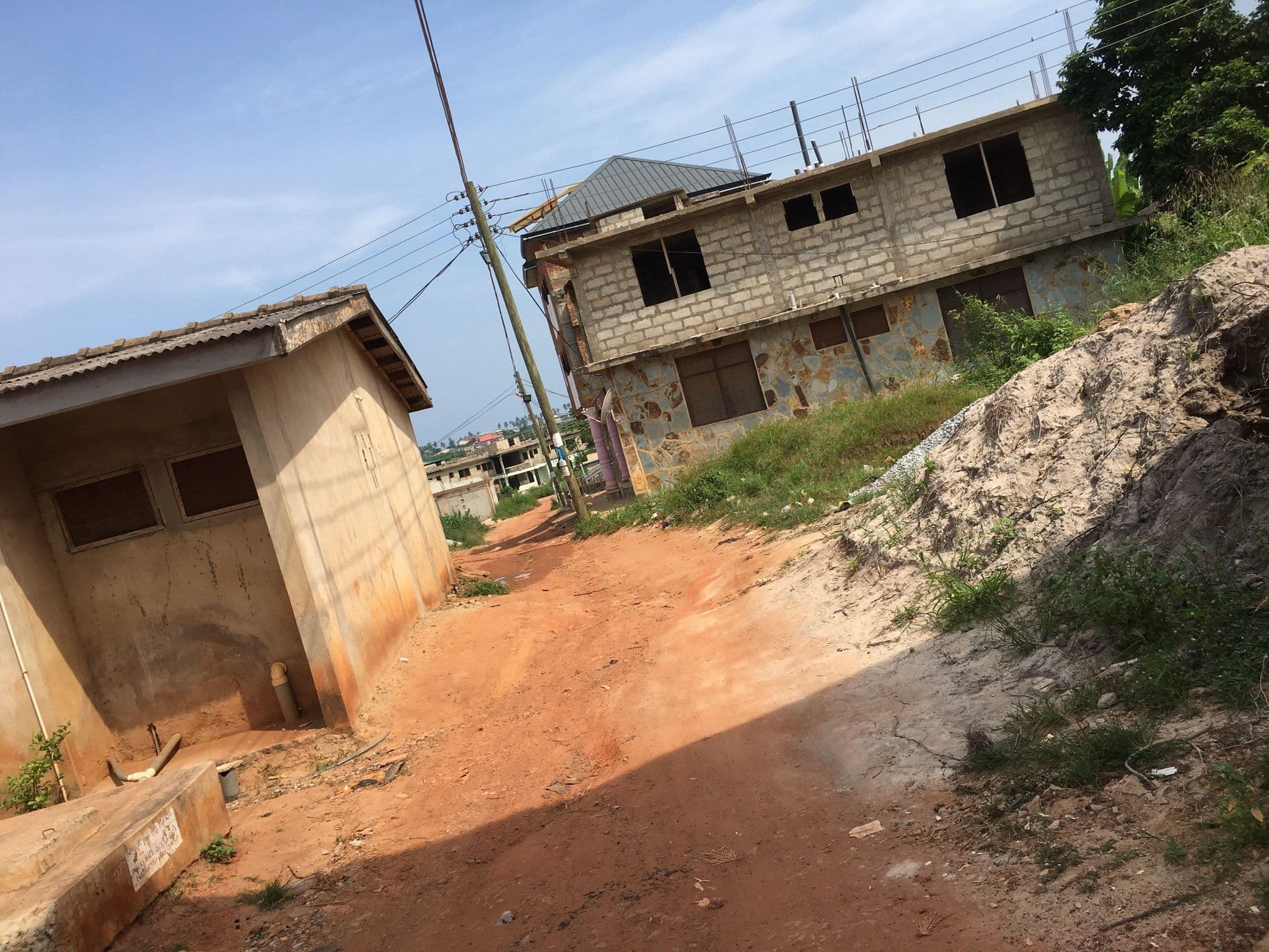 Street view near Hostel, Elmina — © Reala (CC BY-SA · Mapillary)