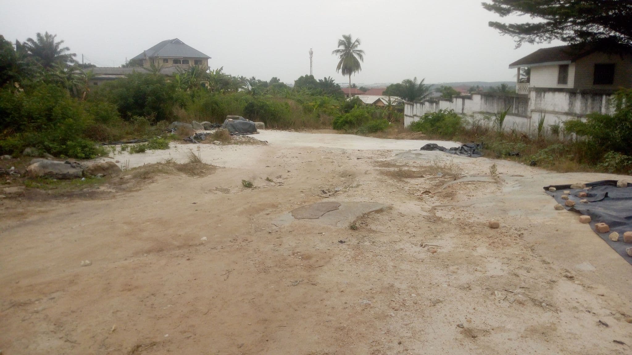 Street view near Yeenua Hostel, Winneba — © hilkiah (CC BY-SA · Mapillary)