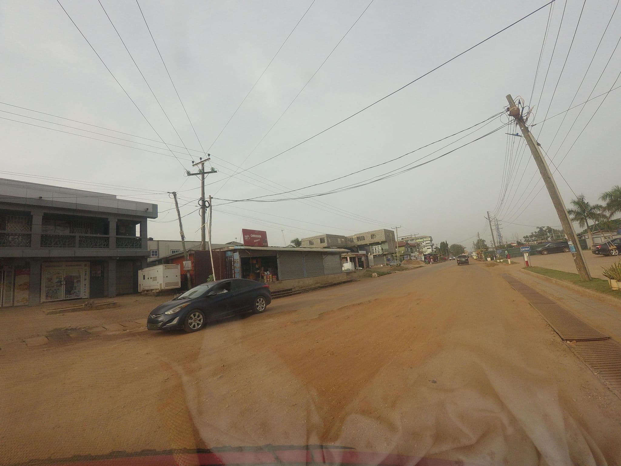 Street view near Kowa Naso Hotel, Ashaiman — © cmenttor (CC BY-SA · Mapillary)