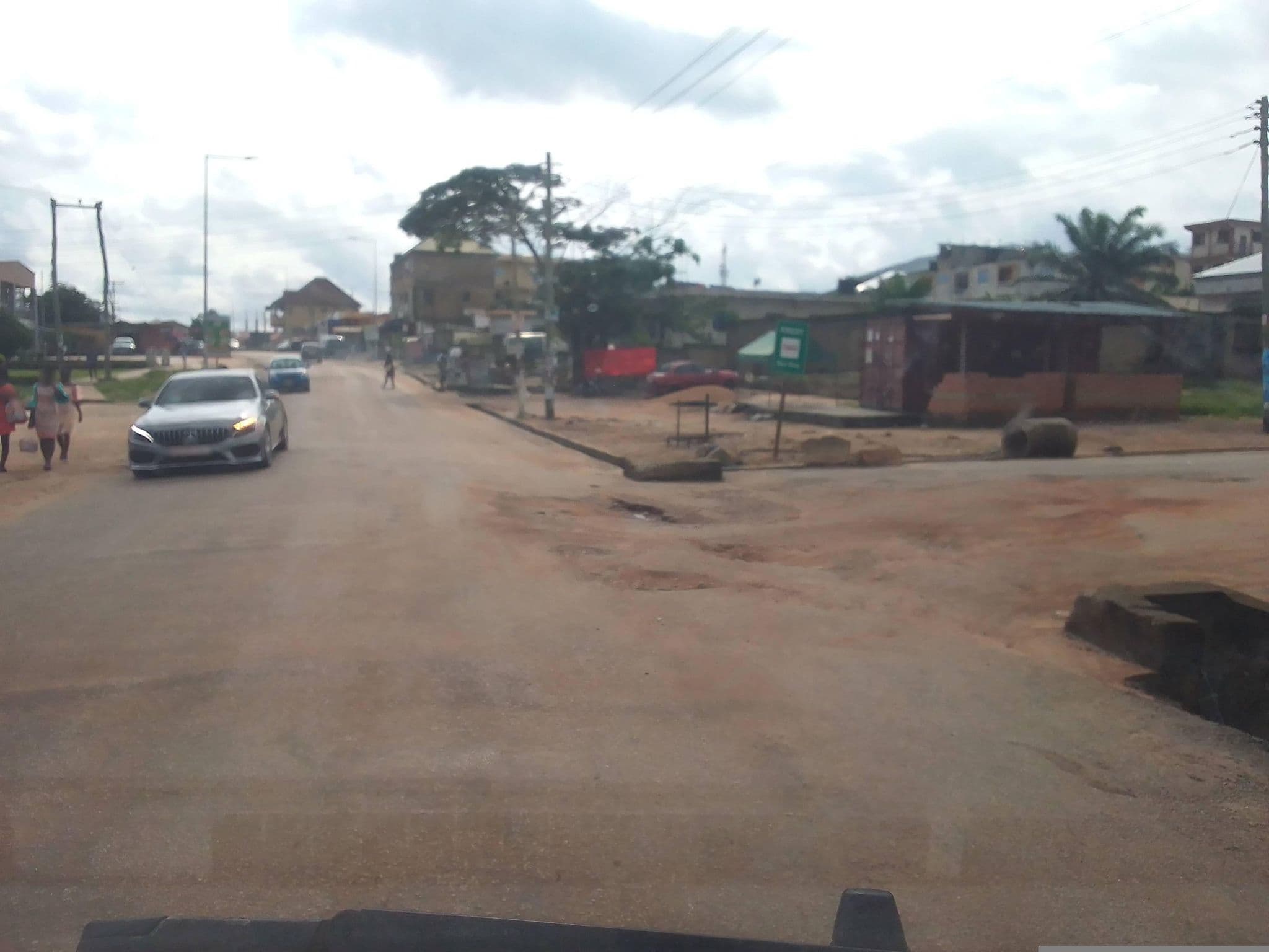 Street view near Glory Be To God Hostel (Annex), Kumasi
