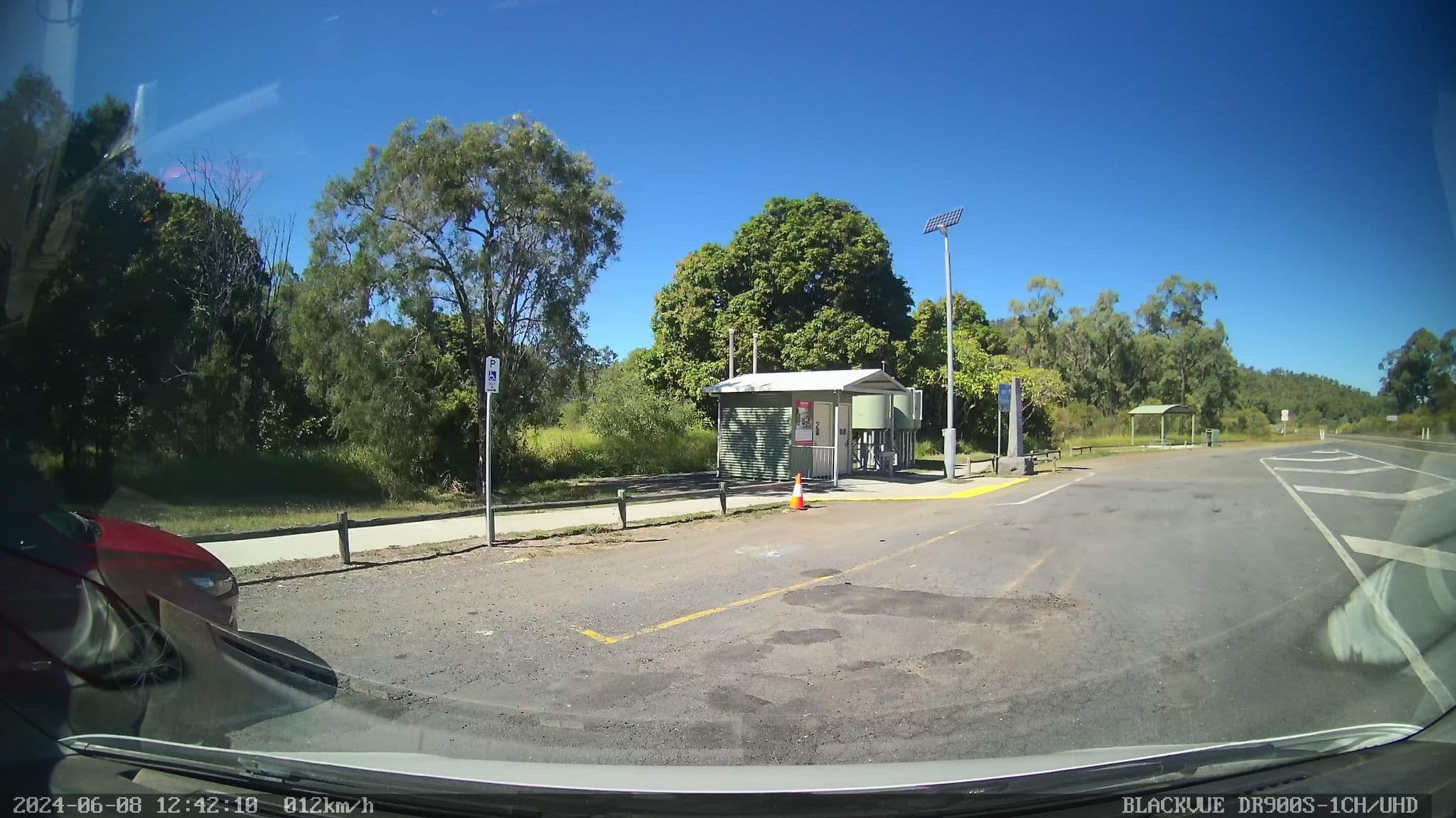Street view near Canoona Rest Area, Alton Downs — © bob3bob3 (CC BY-SA · Mapillary)