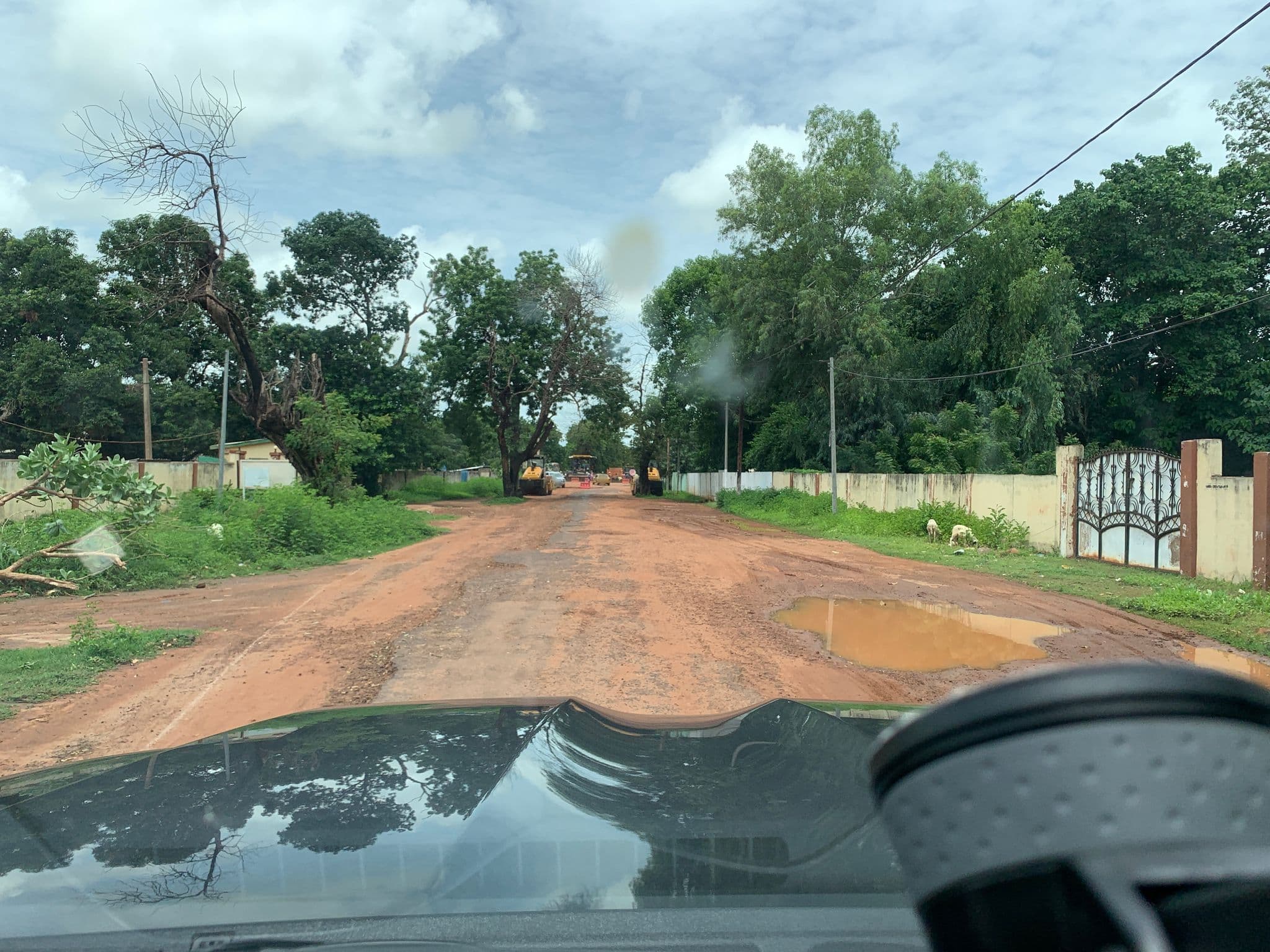 Street view near Social Housing and Finance Corporation. Basse mansajang, Basse Santa Su — © jamesmonday (CC BY-SA · Mapillary)