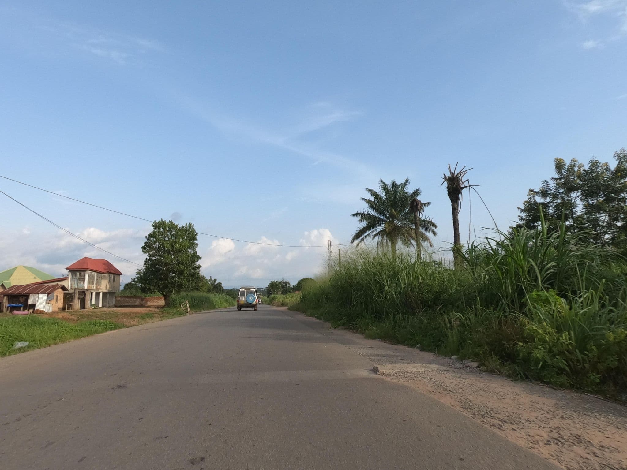 Street view near Hôtel Macenta, Macenta — © empty (CC BY-SA · Mapillary)