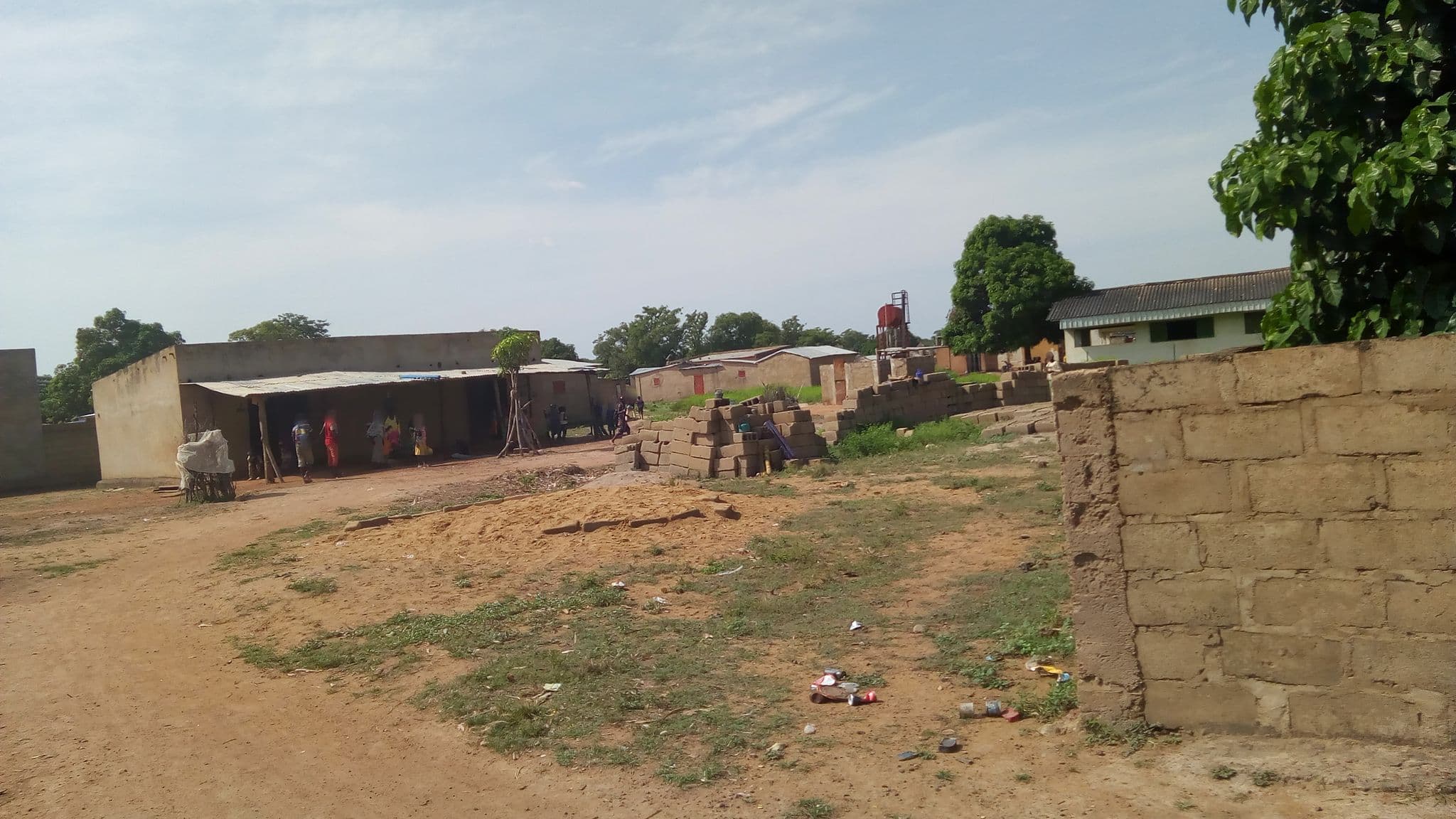 Street view near Cité des Enseignants, Siguiri — © sulbi (CC BY-SA · Mapillary)