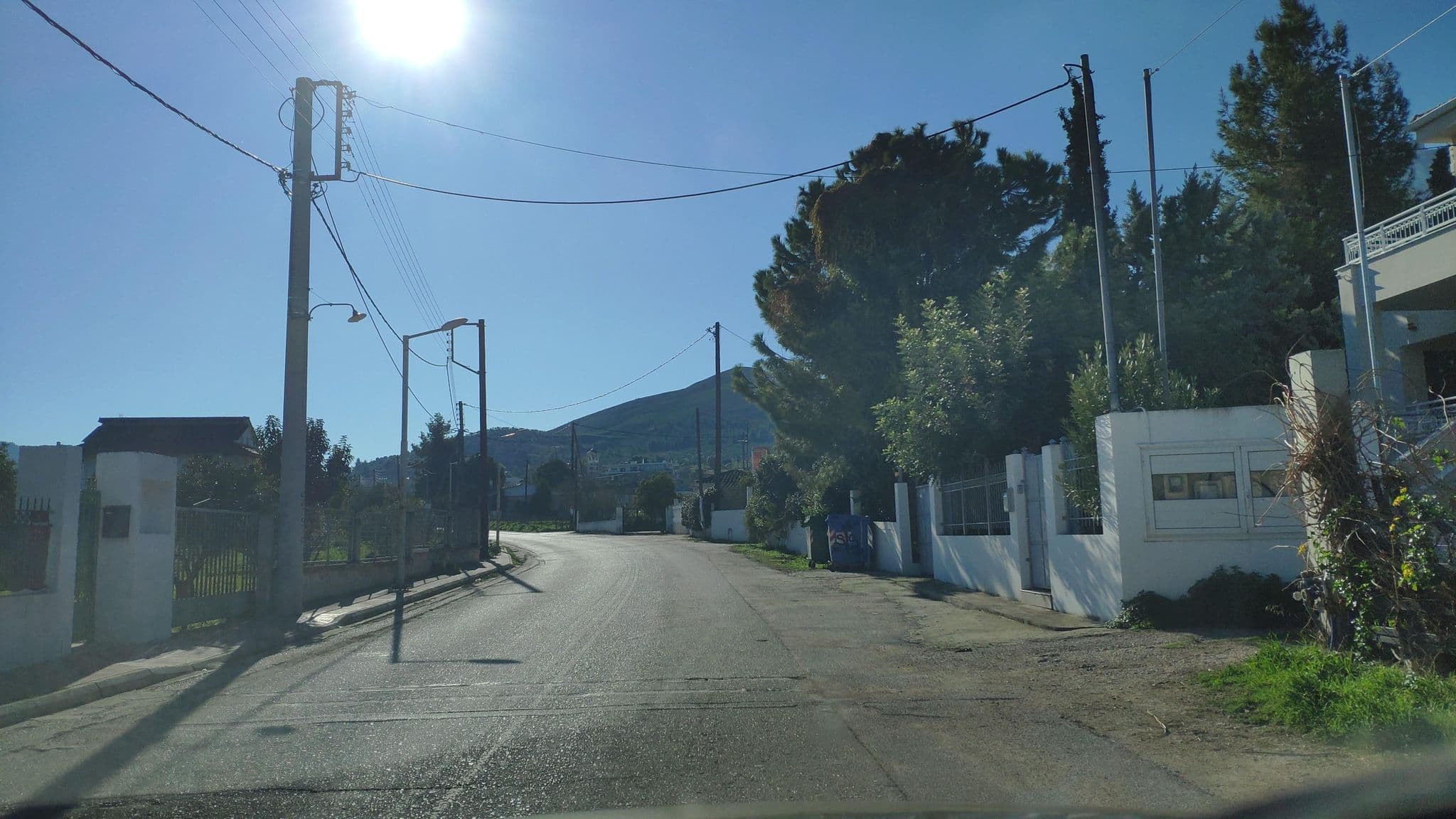 Street view near Rooms Marinos, Arkhaía Kórinthos — © pppetros (CC BY-SA · Mapillary)