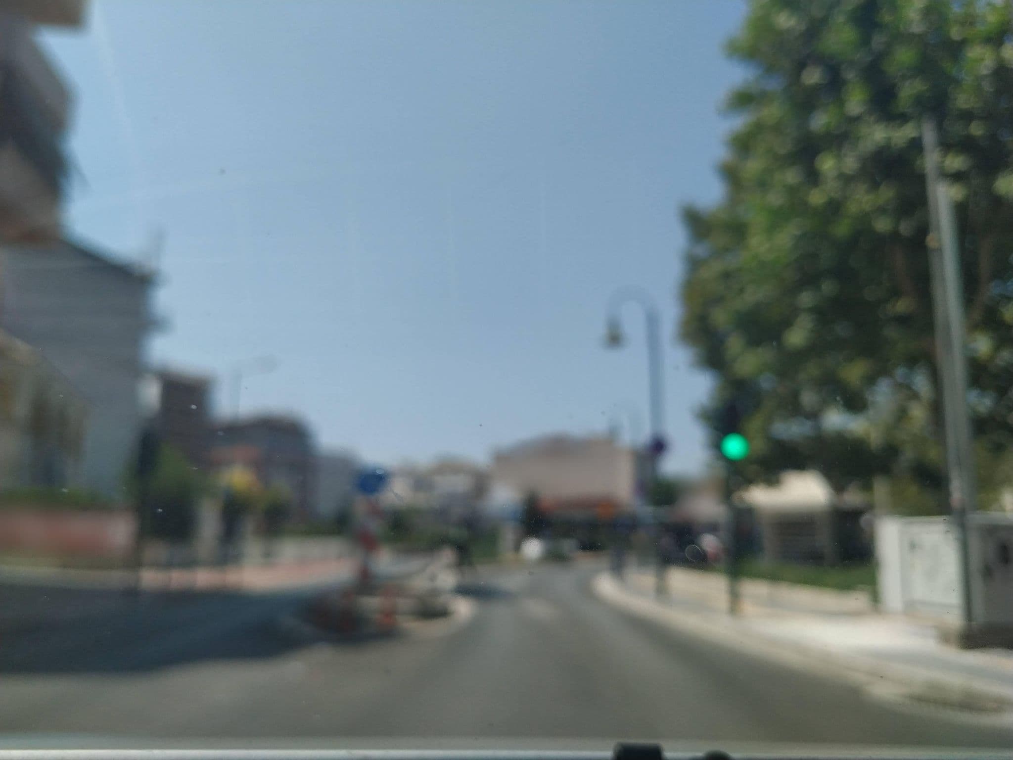 Street view near Hotel Park, Lárisa — © kostakost (CC BY-SA · Mapillary)