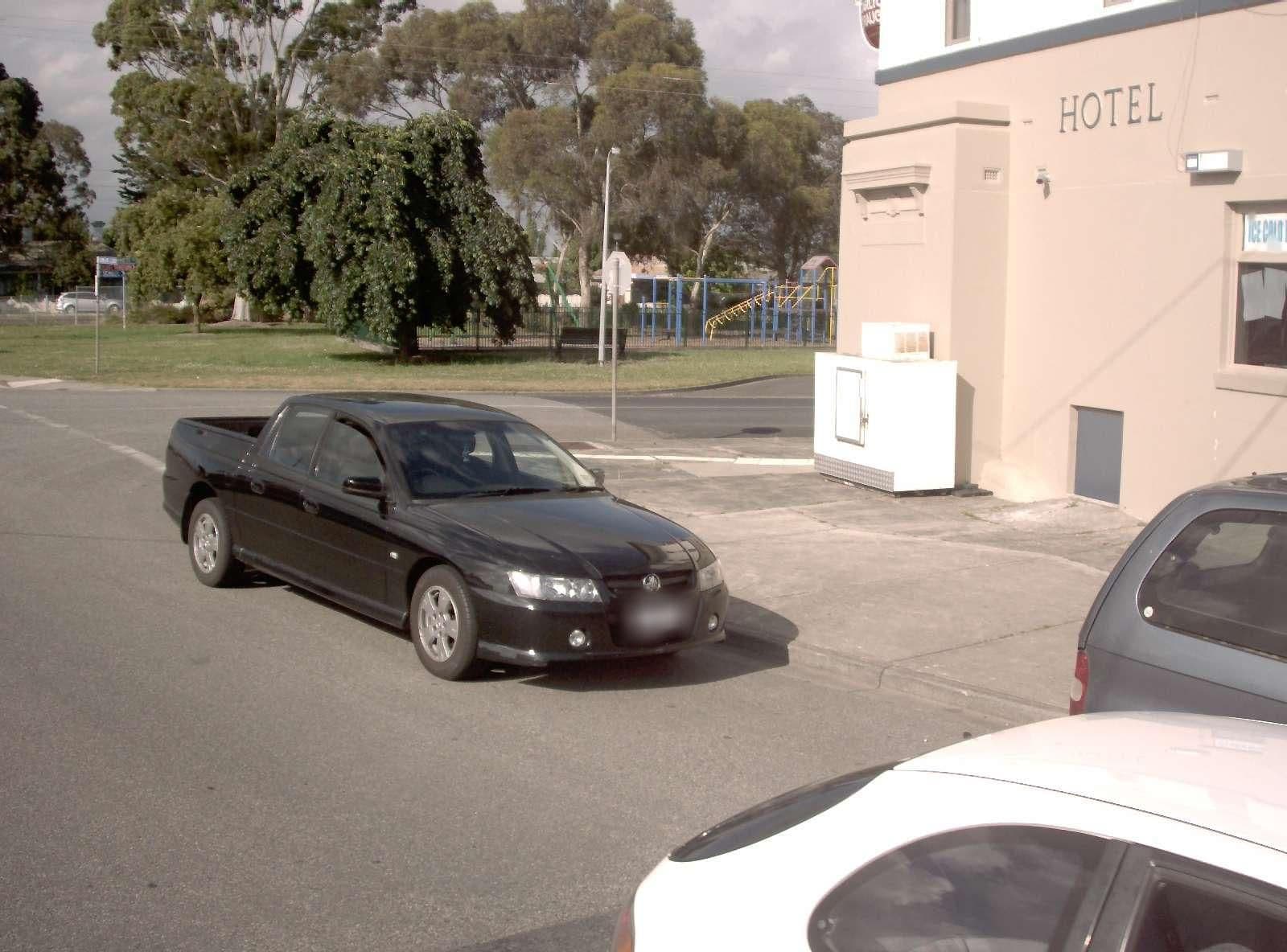Street view near Longwarry Hotel, Longwarry — © vicroads (CC BY-SA · Mapillary)