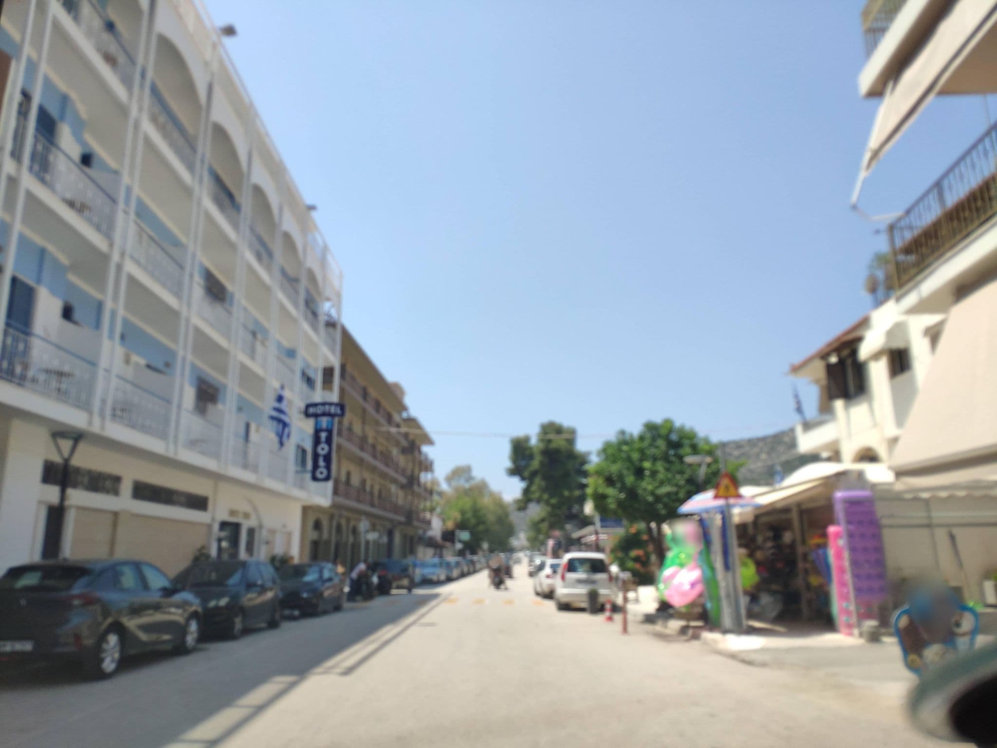 Street view near Flisvos, Tolón — © pppetros (CC BY-SA · Mapillary)