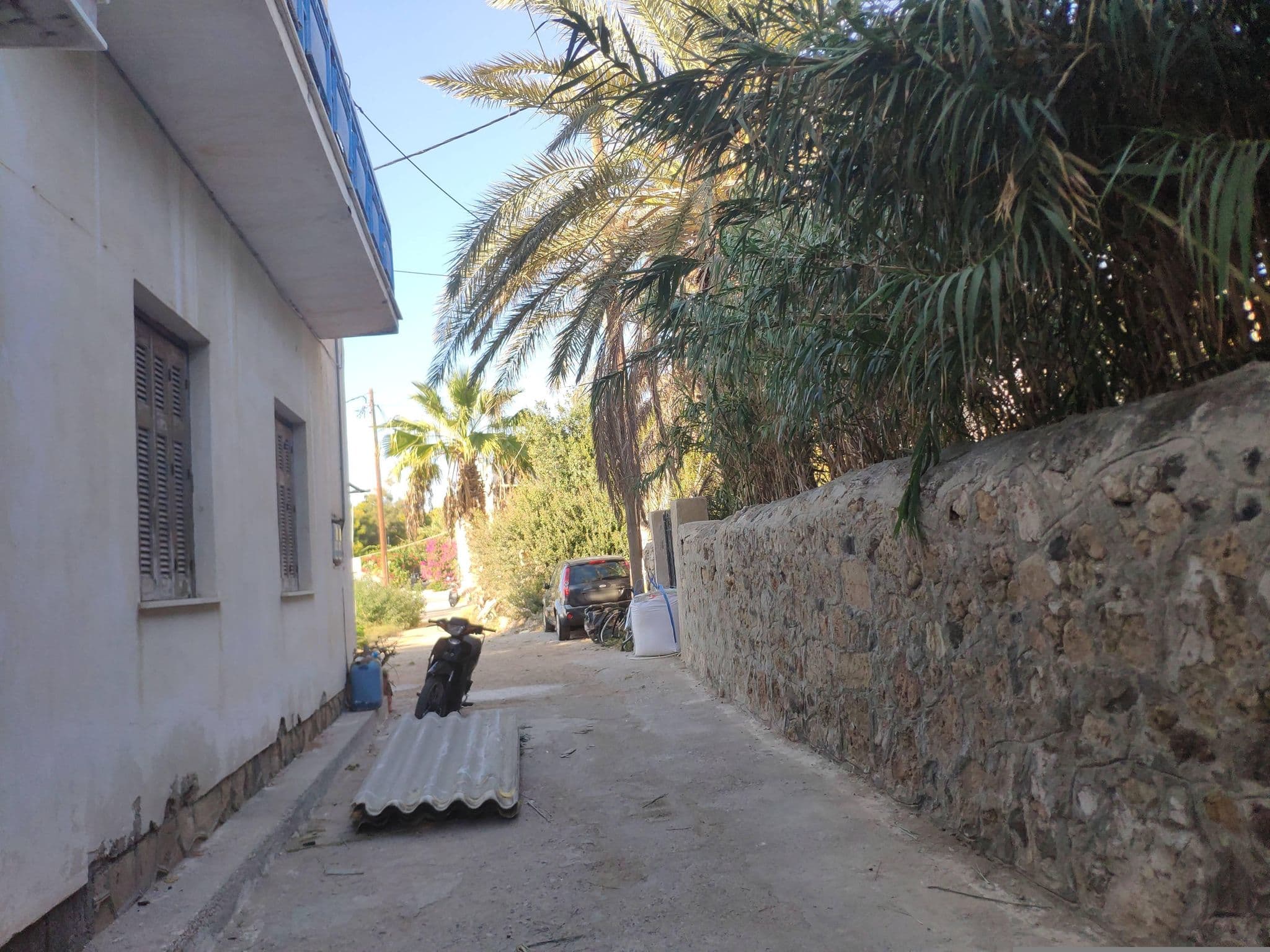 Street view near Plaza, Aegina — © pppetros (CC BY-SA · Mapillary)