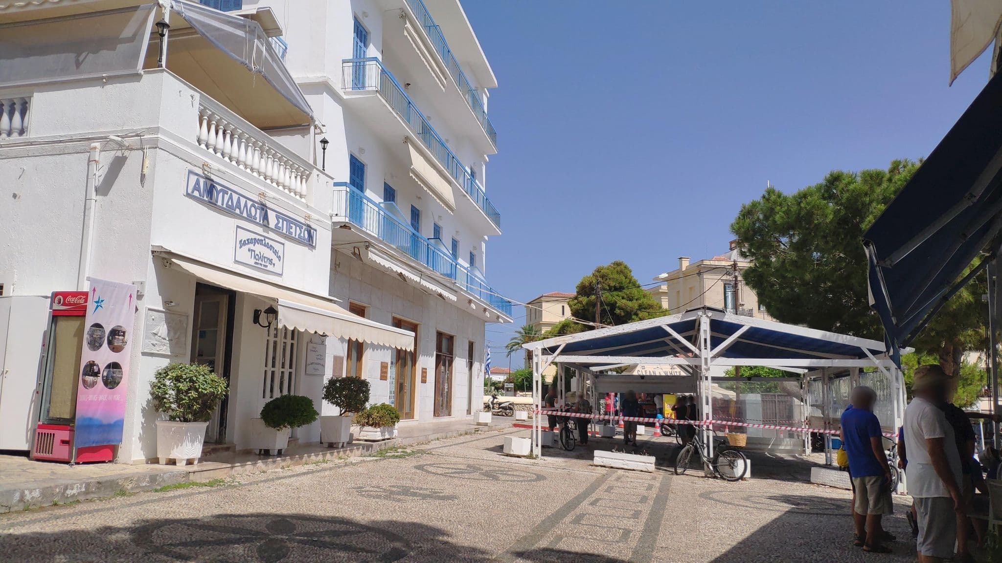 Street view near Star Spetses, Spétses — © pppetros (CC BY-SA · Mapillary)