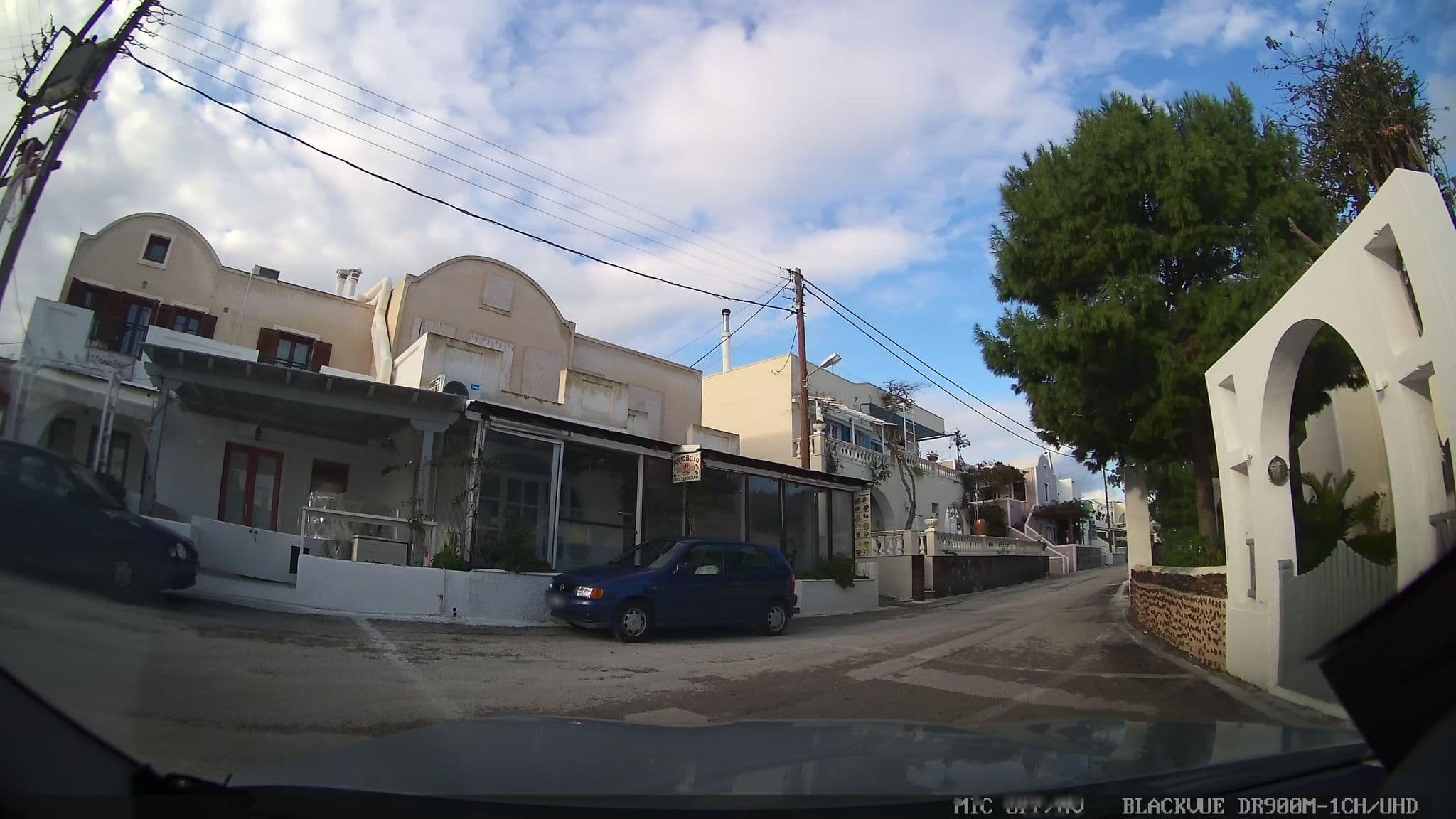 Street view near Paradise Resort, Emporeío — © jthnz (CC BY-SA · Mapillary)