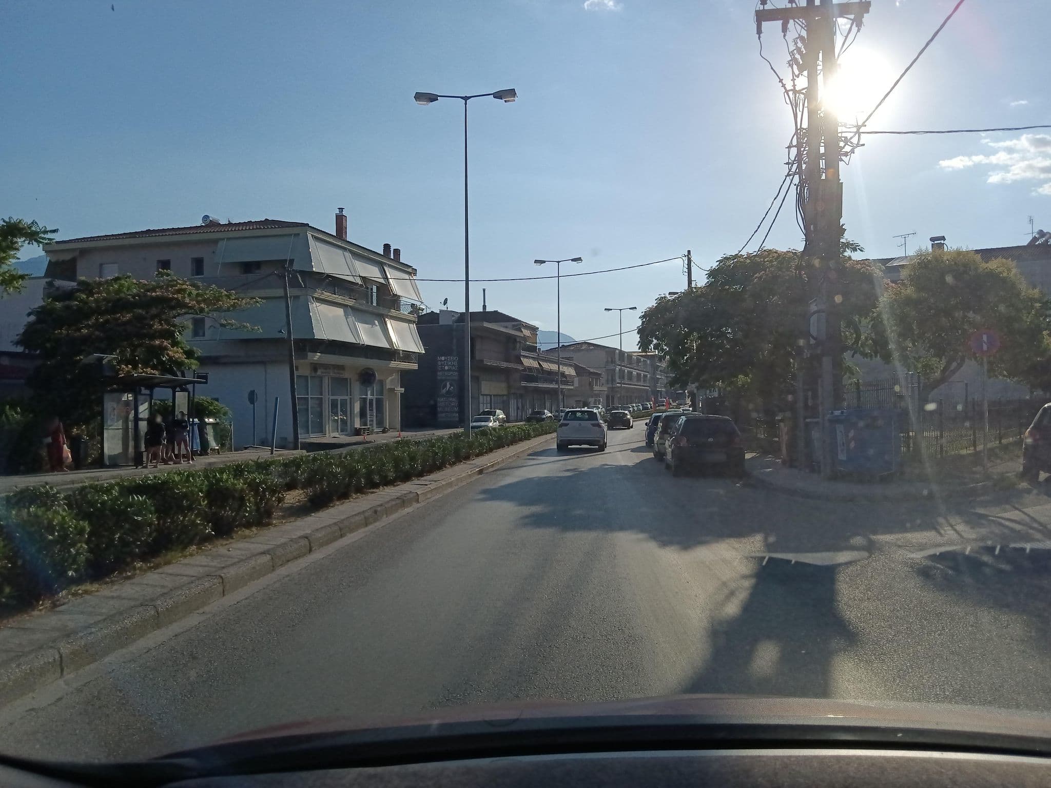 Street view near Hotel Antoniadis, Kalampáka — © nglf (CC BY-SA · Mapillary)