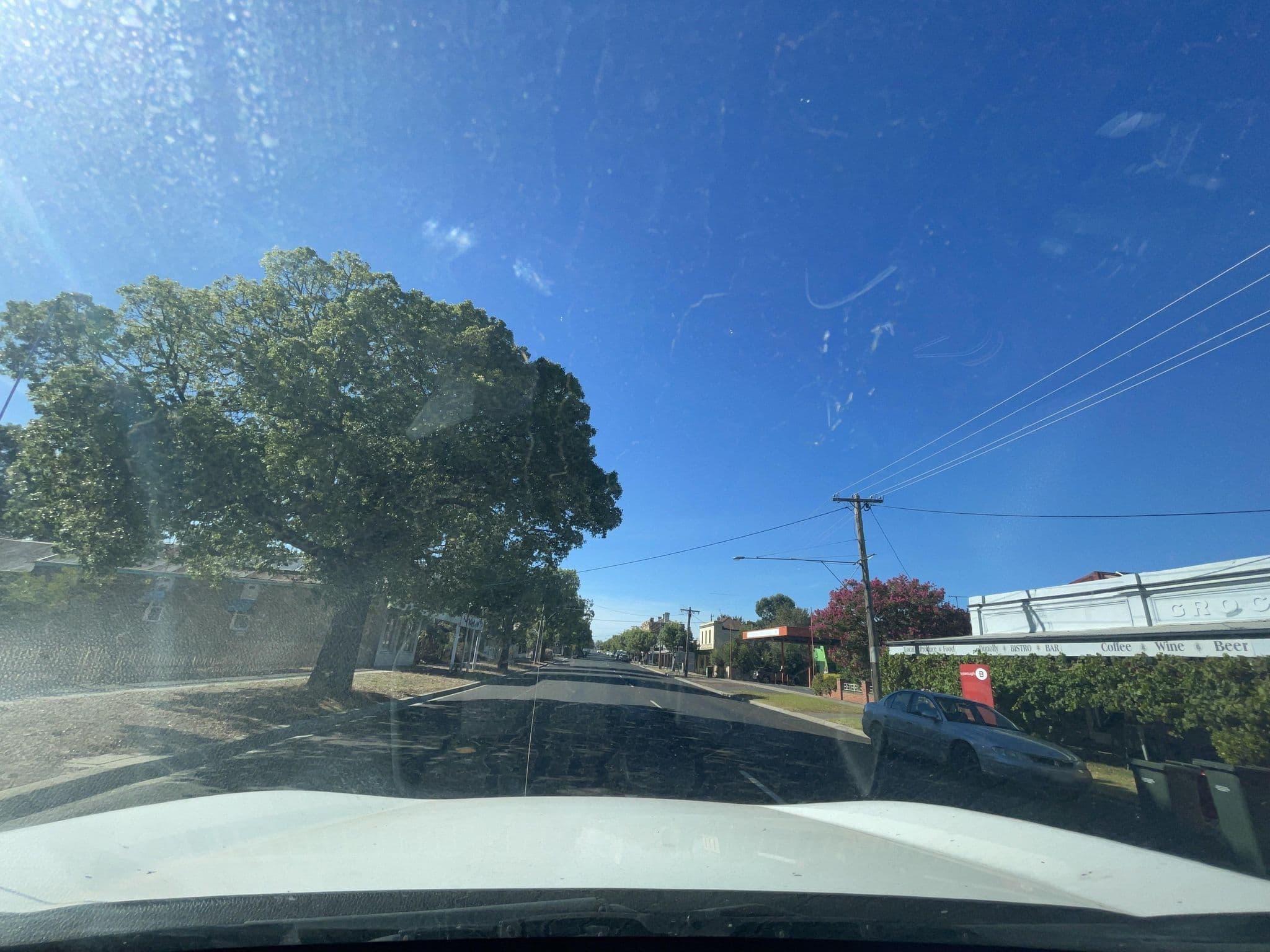 Street view near Elizabeth Cottage B&B, Carisbrook — © saurya (CC BY-SA · Mapillary)
